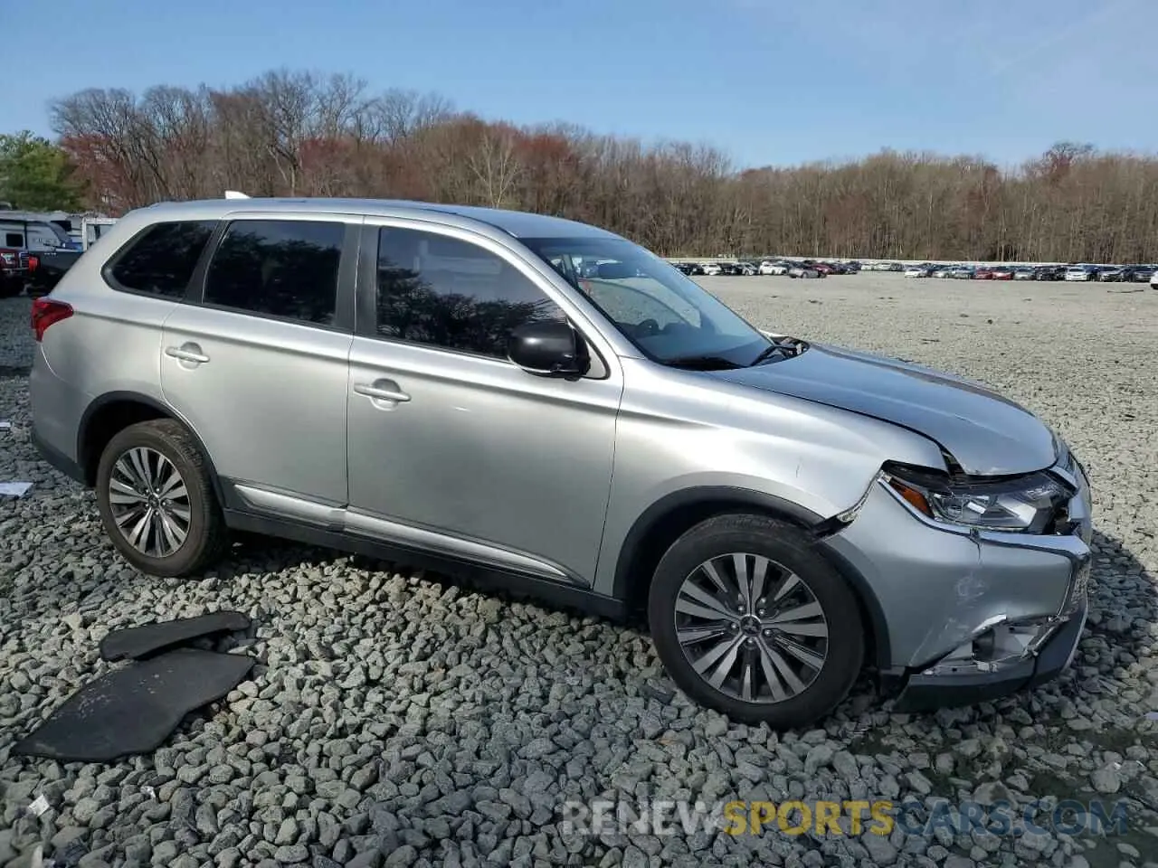 4 Photograph of a damaged car JA4AD2A33KZ053507 MITSUBISHI OUTLANDER 2019