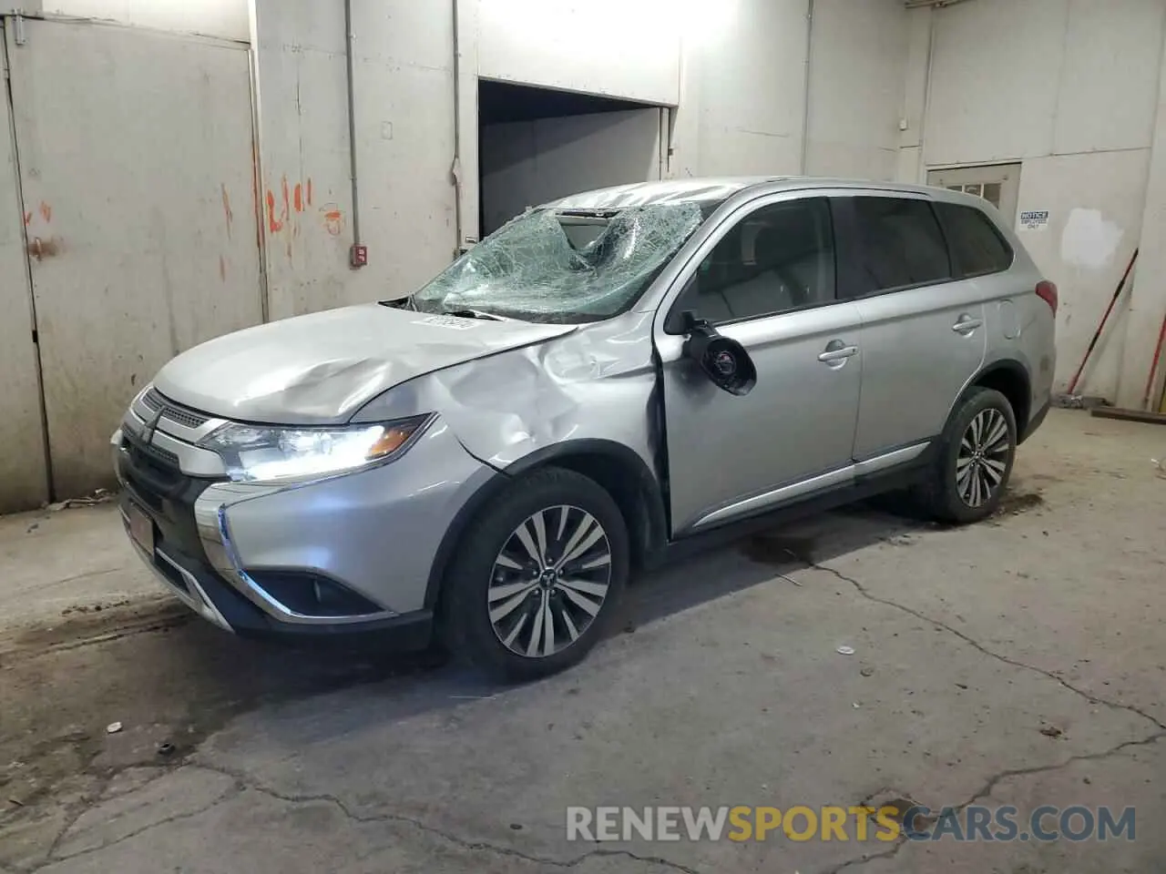 1 Photograph of a damaged car JA4AD2A34KZ037543 MITSUBISHI OUTLANDER 2019