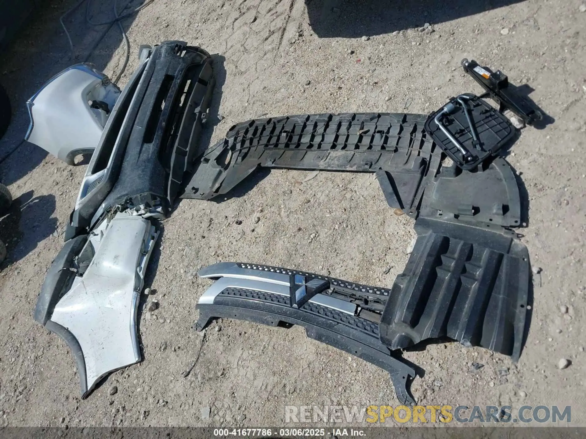 12 Photograph of a damaged car JA4AD2A35KZ008794 MITSUBISHI OUTLANDER 2019