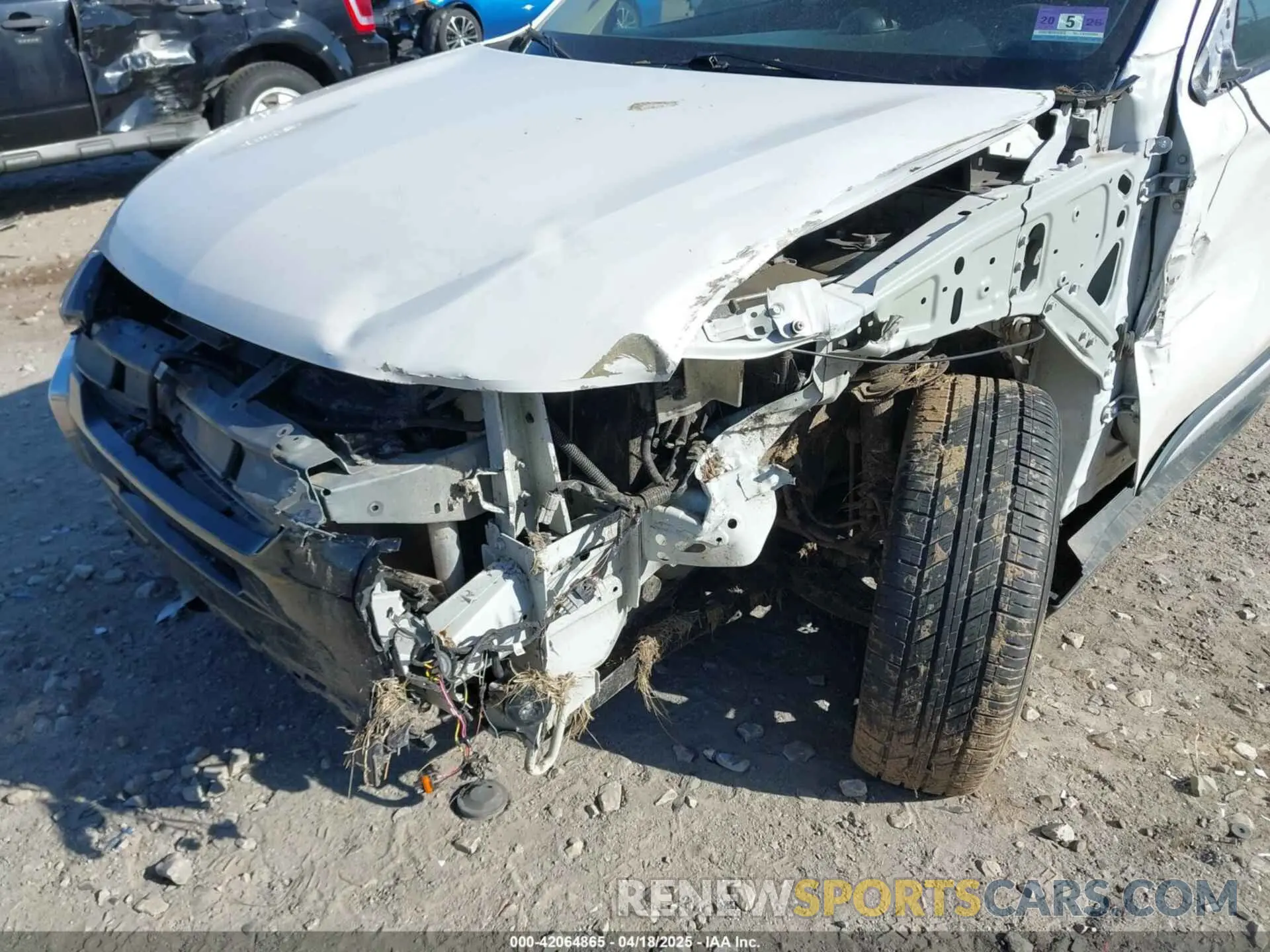 6 Photograph of a damaged car JA4AD2A36KZ038502 MITSUBISHI OUTLANDER 2019