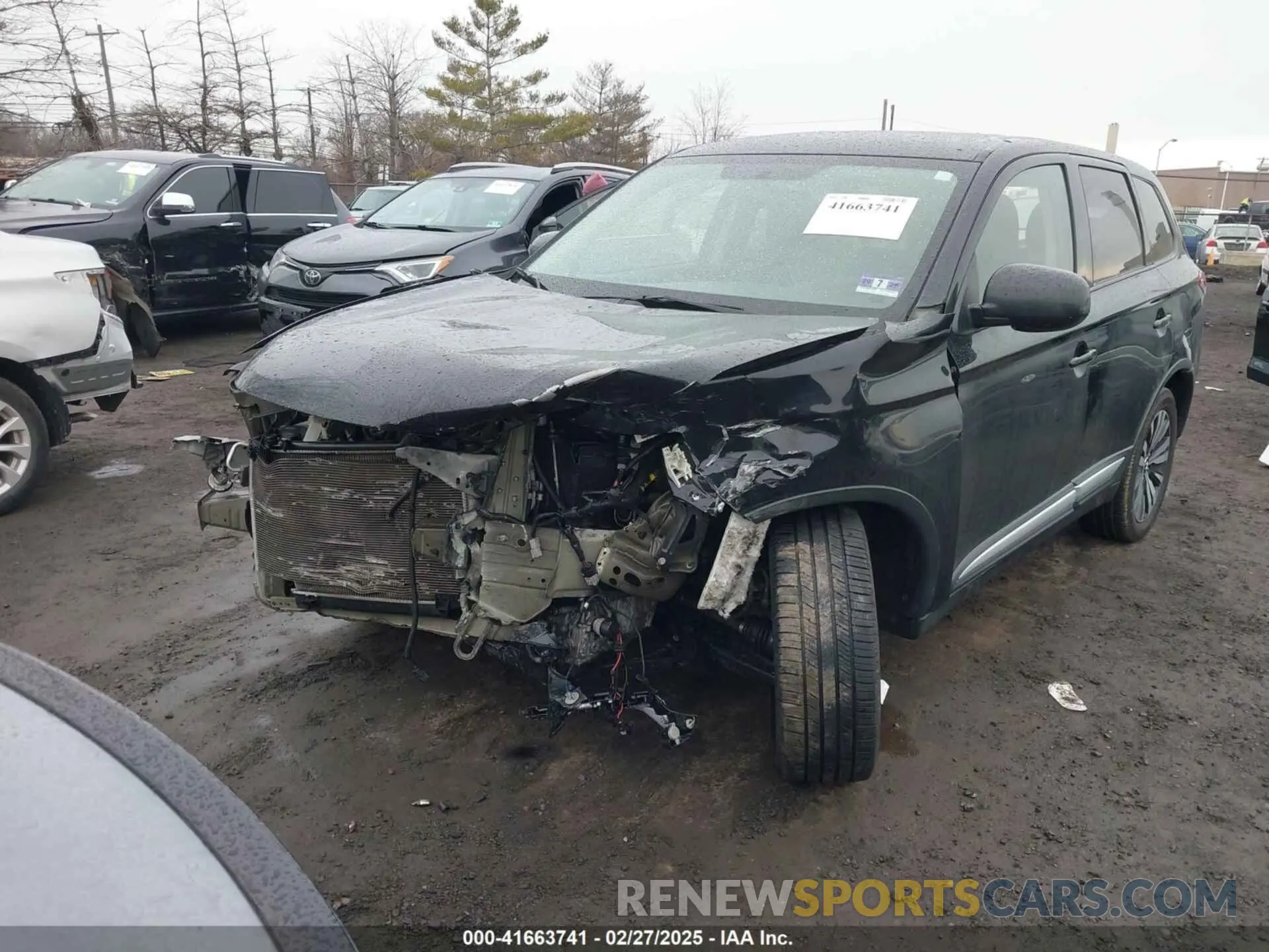 6 Photograph of a damaged car JA4AD2A36KZ050732 MITSUBISHI OUTLANDER 2019