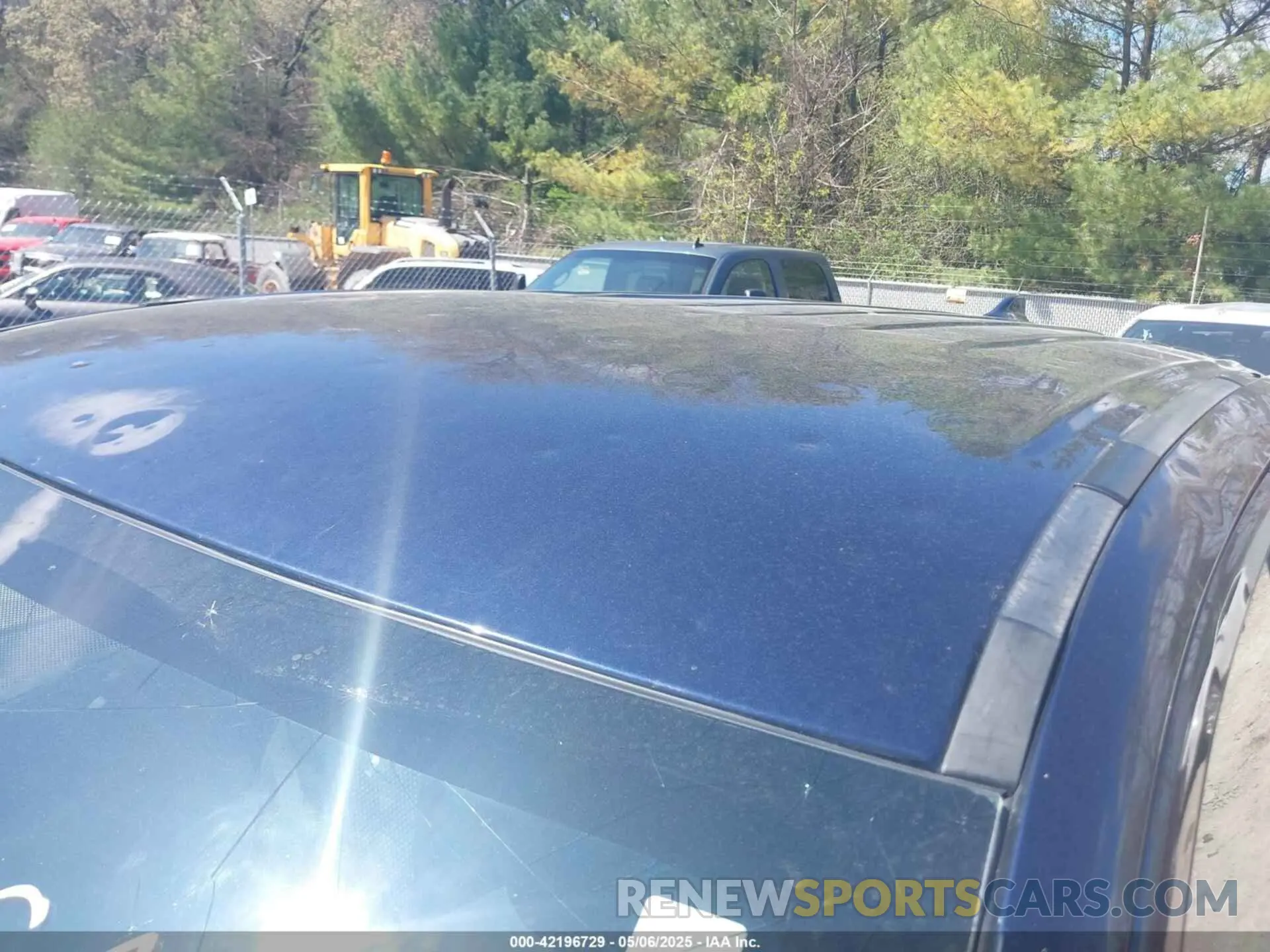 19 Photograph of a damaged car JA4AD2A3XKZ038437 MITSUBISHI OUTLANDER 2019