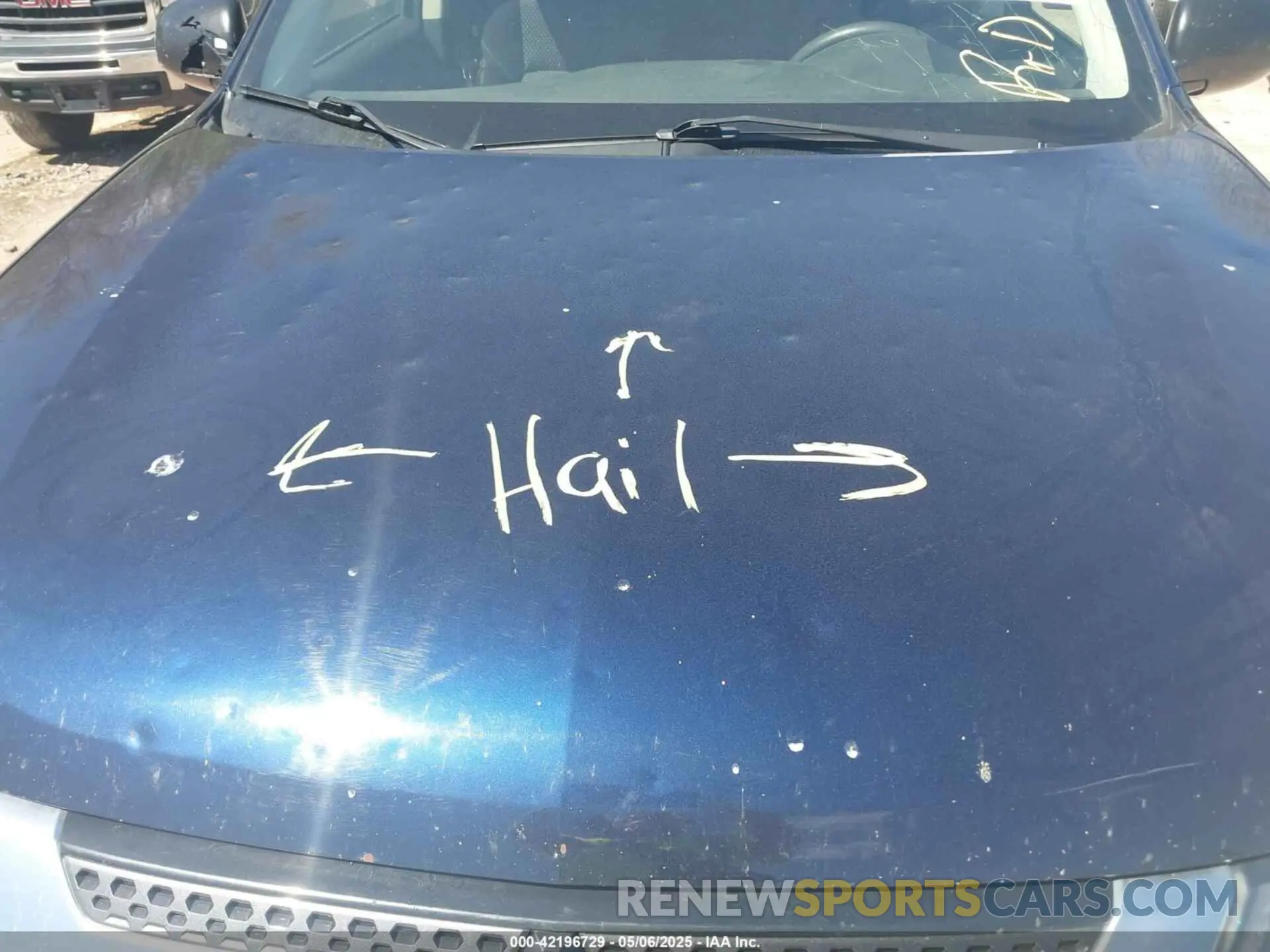 6 Photograph of a damaged car JA4AD2A3XKZ038437 MITSUBISHI OUTLANDER 2019