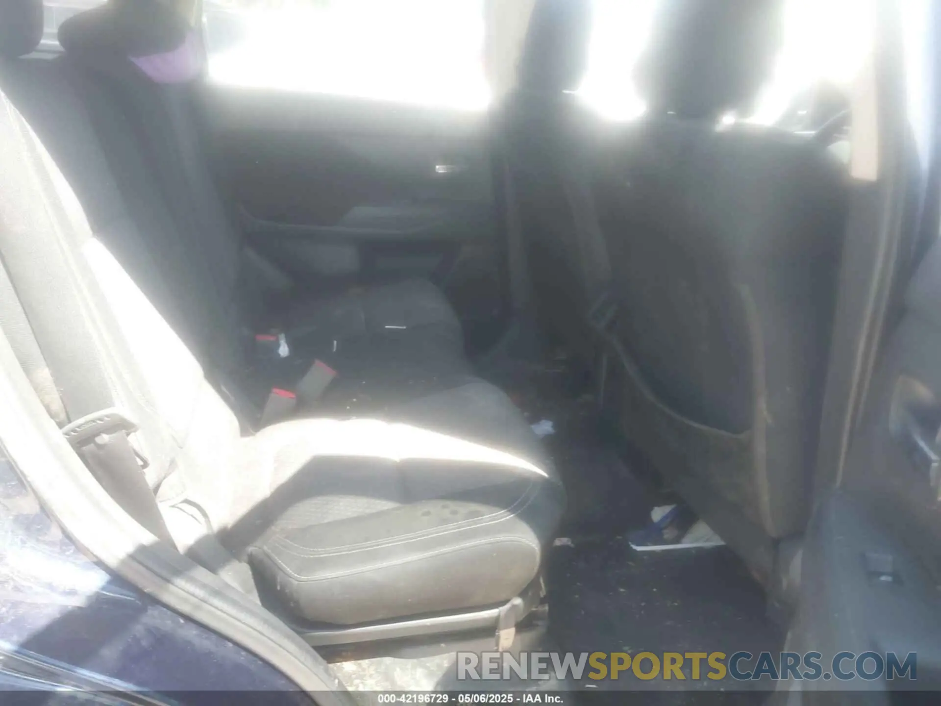 8 Photograph of a damaged car JA4AD2A3XKZ038437 MITSUBISHI OUTLANDER 2019