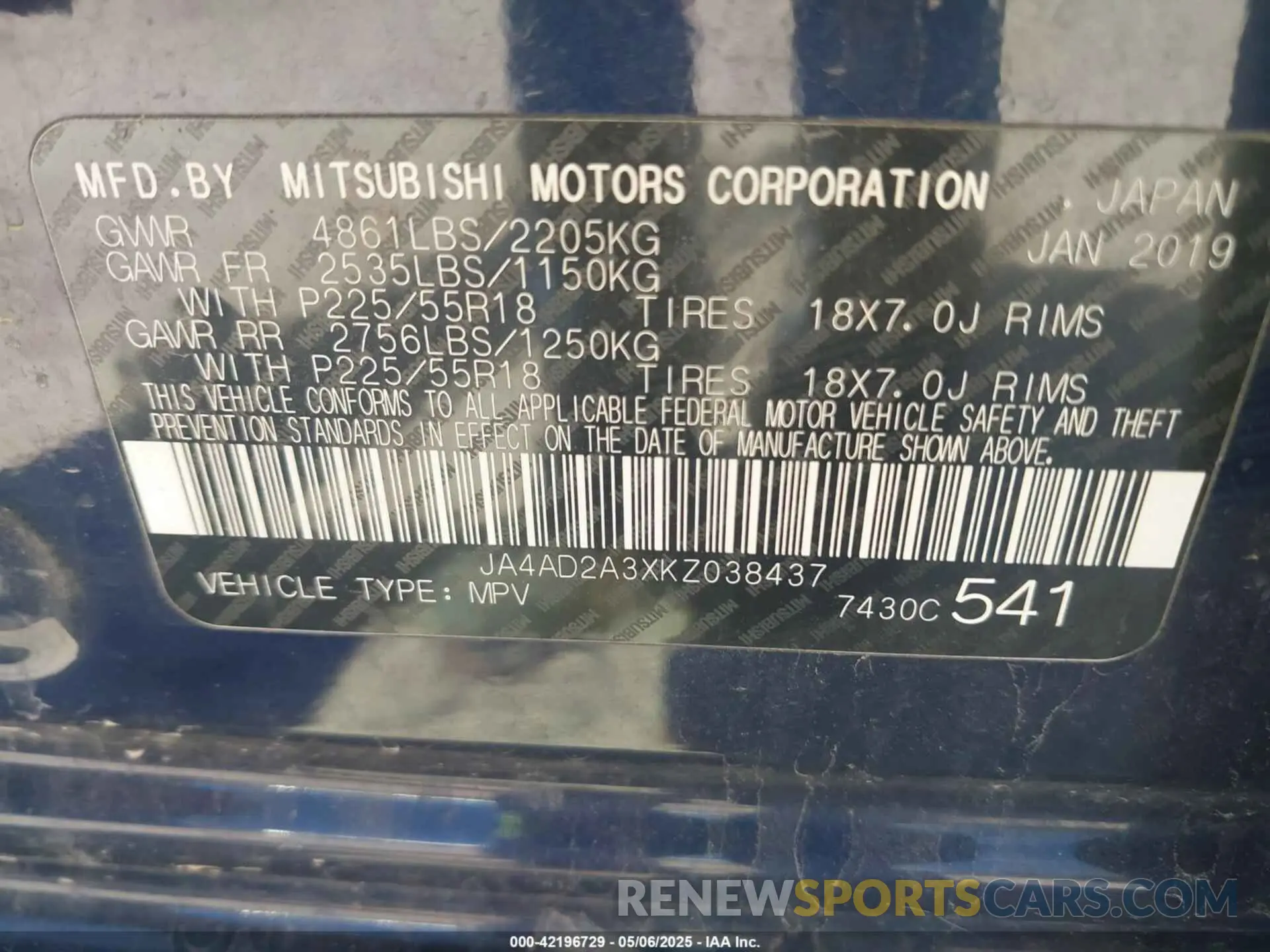 9 Photograph of a damaged car JA4AD2A3XKZ038437 MITSUBISHI OUTLANDER 2019