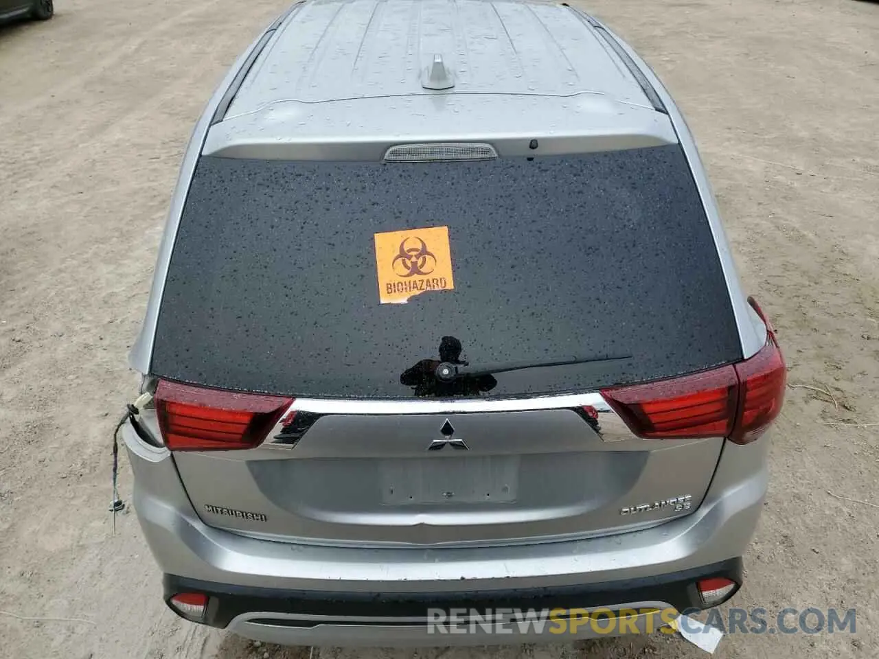6 Photograph of a damaged car JA4AD3A30KZ019191 MITSUBISHI OUTLANDER 2019