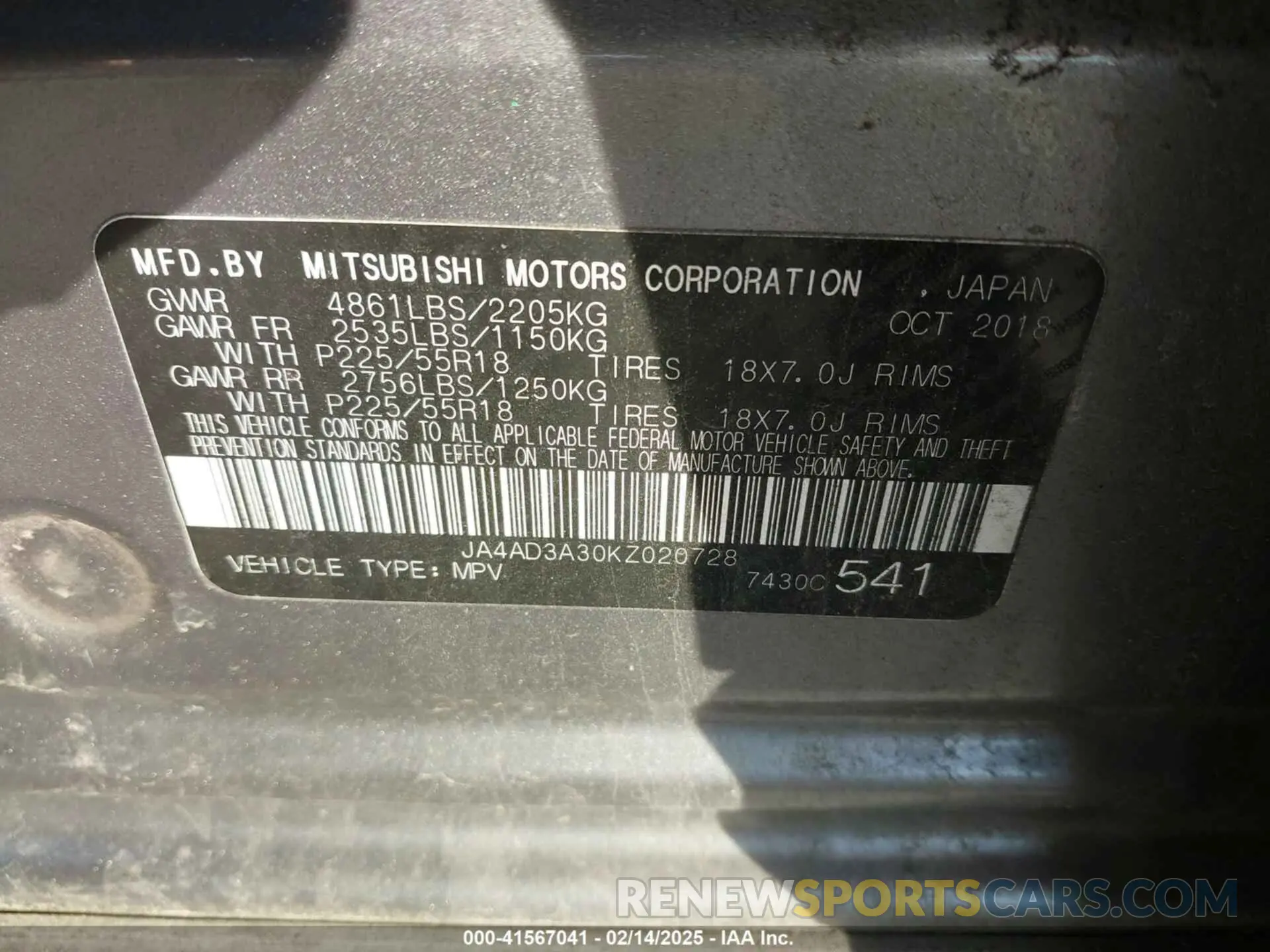 9 Photograph of a damaged car JA4AD3A30KZ020728 MITSUBISHI OUTLANDER 2019
