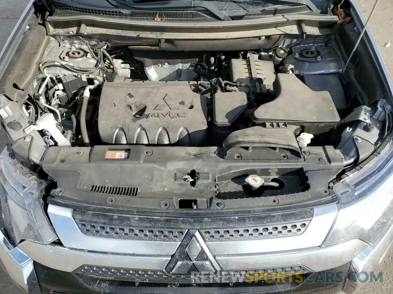 13 Photograph of a damaged car JA4AD3A30KZ035651 MITSUBISHI OUTLANDER 2019
