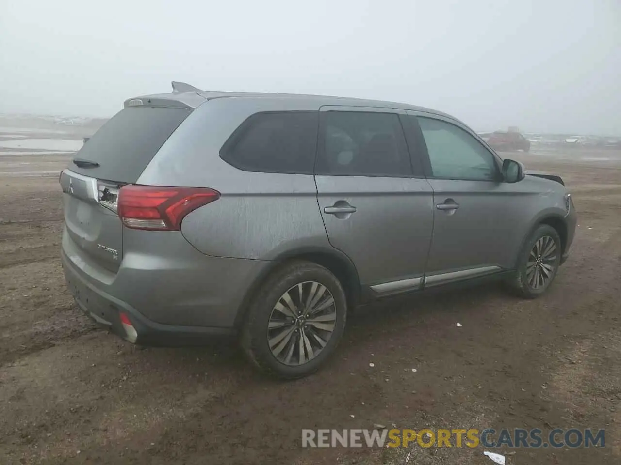 3 Photograph of a damaged car JA4AD3A30KZ042535 MITSUBISHI OUTLANDER 2019