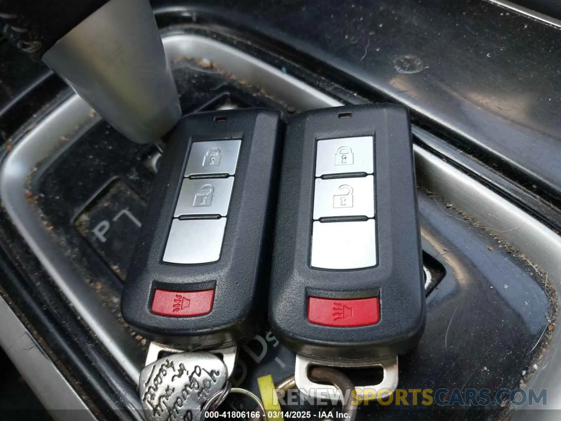 11 Photograph of a damaged car JA4AD3A30KZ043670 MITSUBISHI OUTLANDER 2019