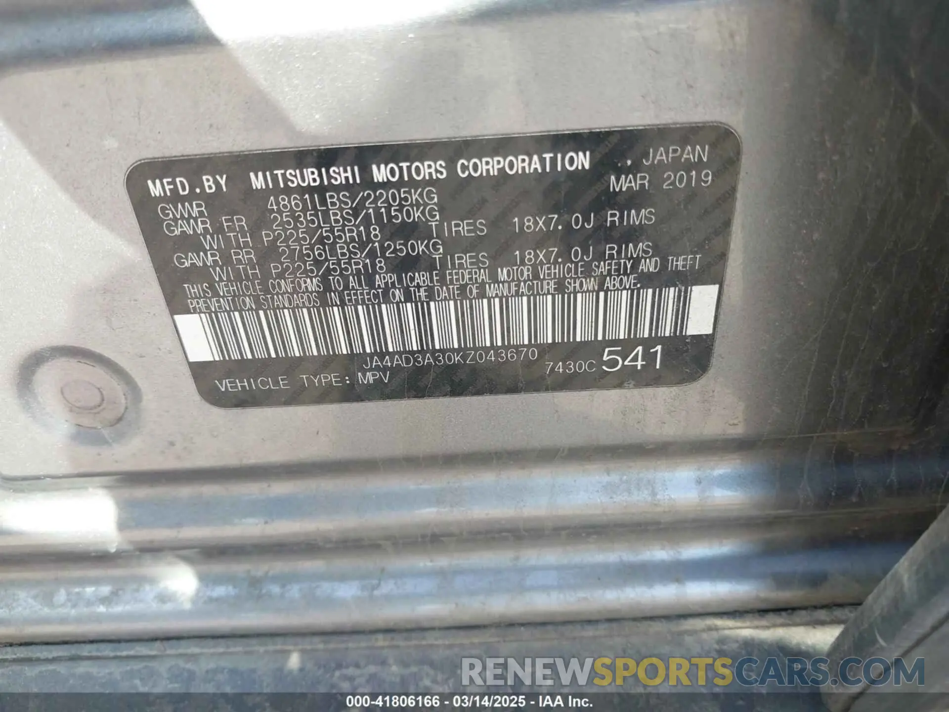 9 Photograph of a damaged car JA4AD3A30KZ043670 MITSUBISHI OUTLANDER 2019