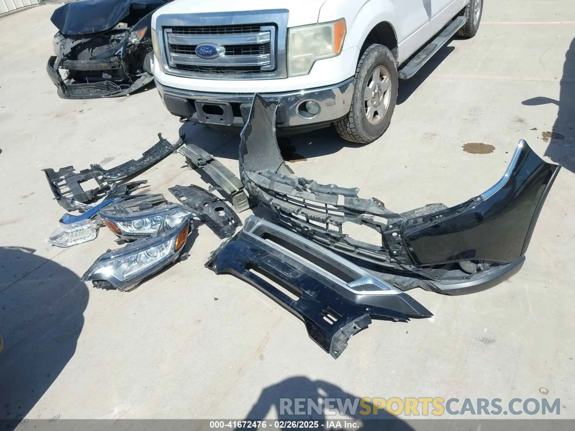 12 Photograph of a damaged car JA4AD3A30KZ052529 MITSUBISHI OUTLANDER 2019