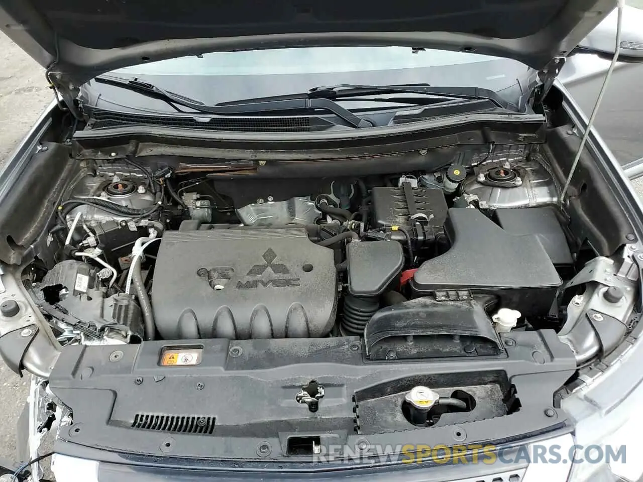 12 Photograph of a damaged car JA4AD3A31KZ011911 MITSUBISHI OUTLANDER 2019