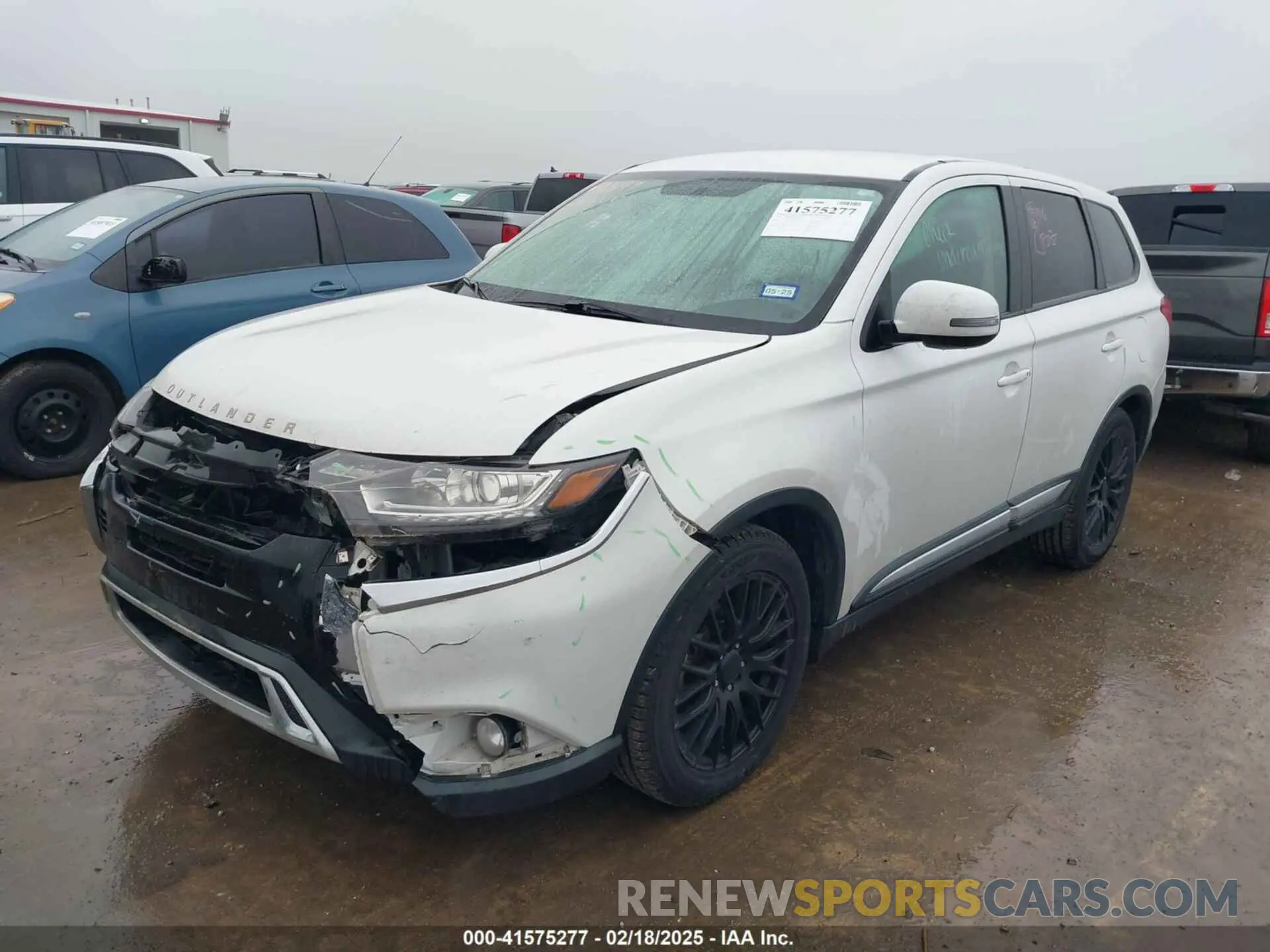 2 Photograph of a damaged car JA4AD3A32KZ007270 MITSUBISHI OUTLANDER 2019