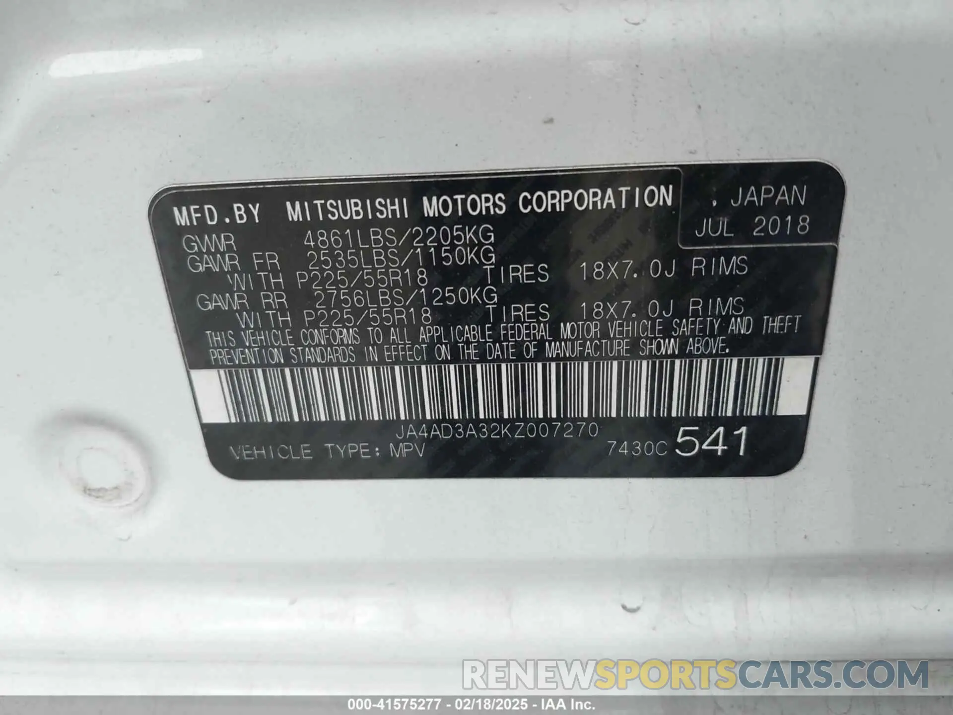 9 Photograph of a damaged car JA4AD3A32KZ007270 MITSUBISHI OUTLANDER 2019