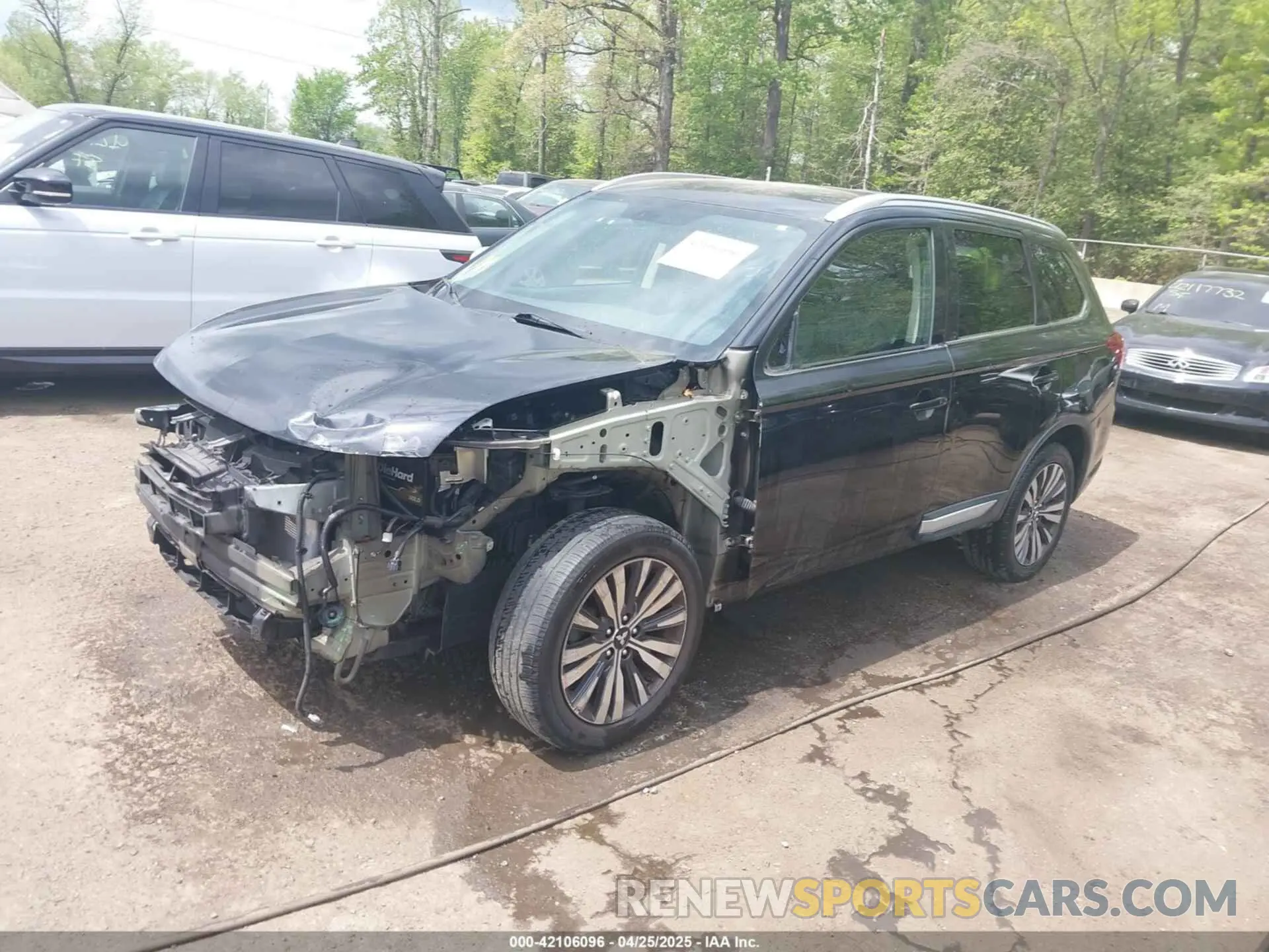 2 Photograph of a damaged car JA4AD3A32KZ014039 MITSUBISHI OUTLANDER 2019