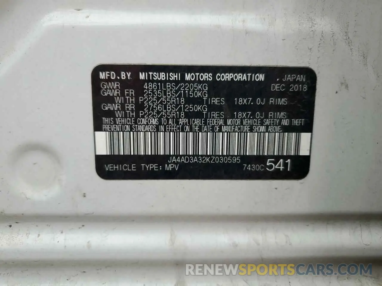 13 Photograph of a damaged car JA4AD3A32KZ030595 MITSUBISHI OUTLANDER 2019
