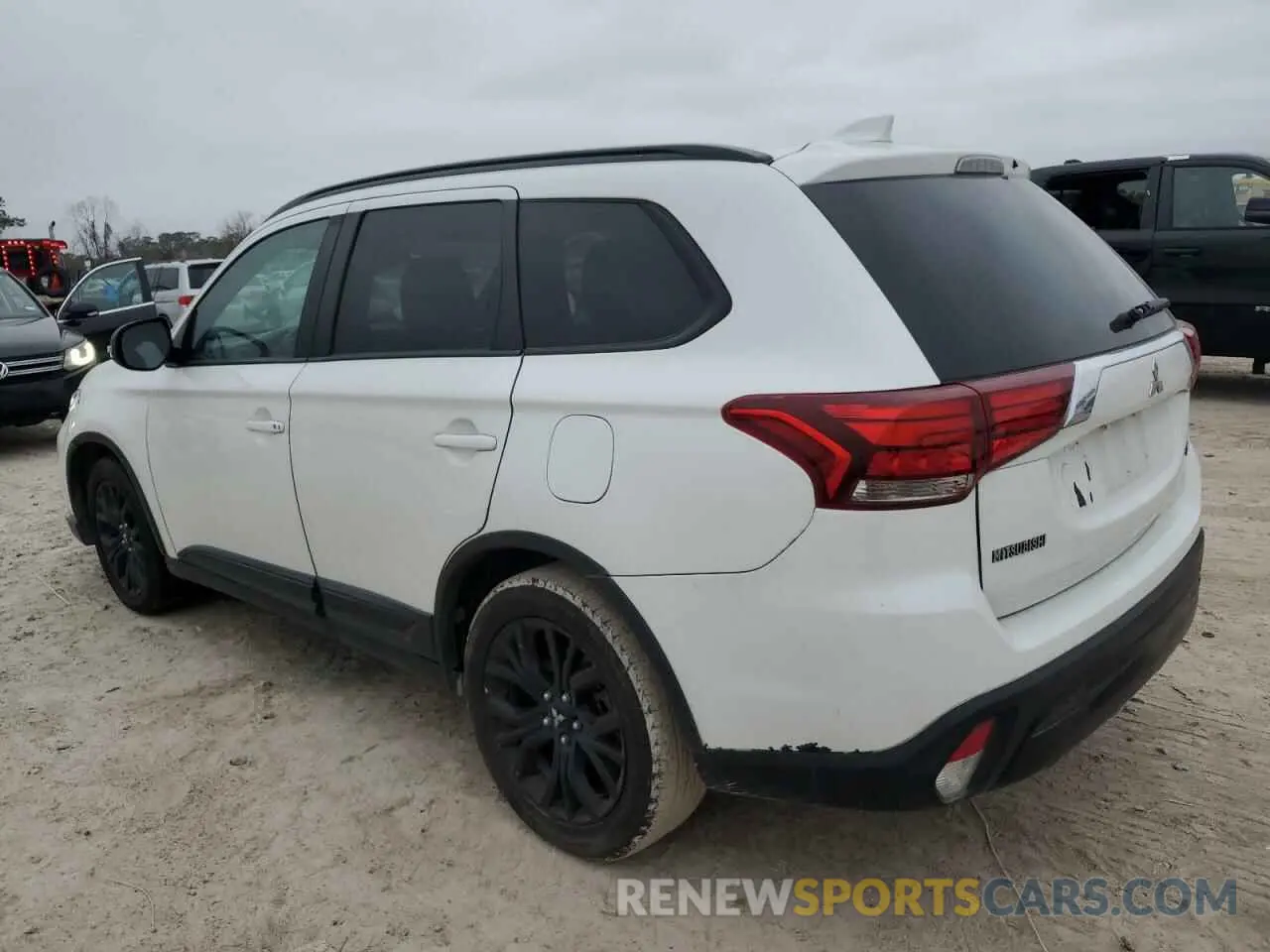 2 Photograph of a damaged car JA4AD3A32KZ030595 MITSUBISHI OUTLANDER 2019