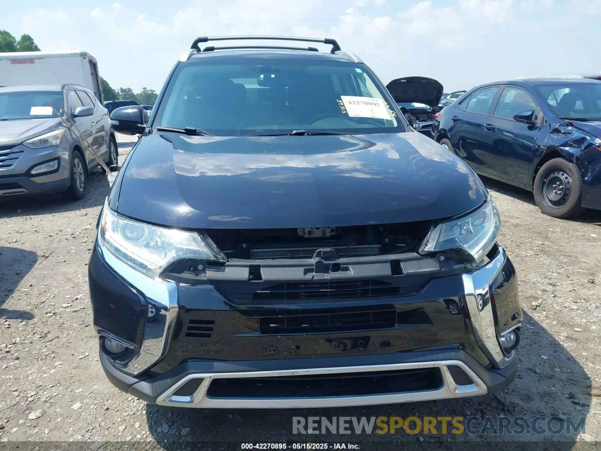 12 Photograph of a damaged car JA4AD3A33KZ005401 MITSUBISHI OUTLANDER 2019