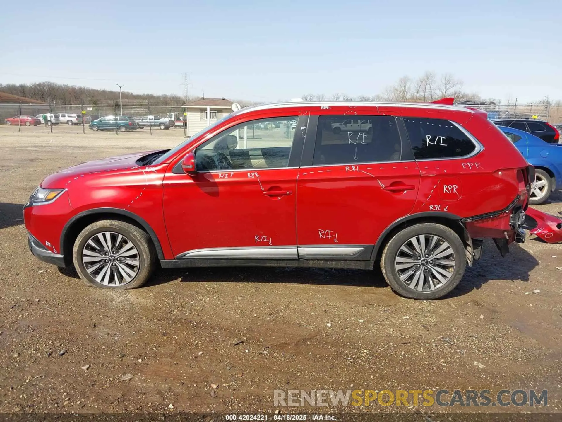 15 Photograph of a damaged car JA4AD3A33KZ007729 MITSUBISHI OUTLANDER 2019