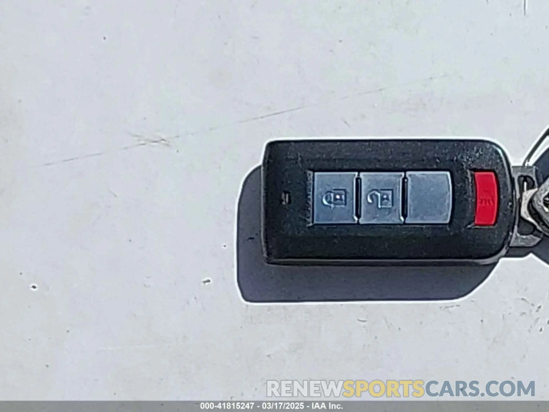 11 Photograph of a damaged car JA4AD3A33KZ014387 MITSUBISHI OUTLANDER 2019