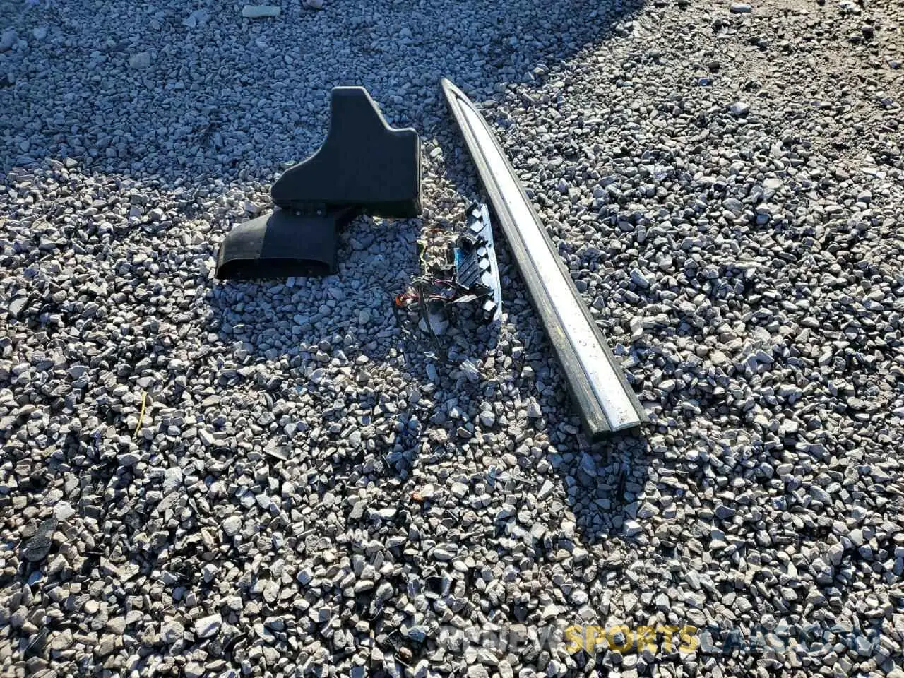 15 Photograph of a damaged car JA4AD3A34KJ000691 MITSUBISHI OUTLANDER 2019