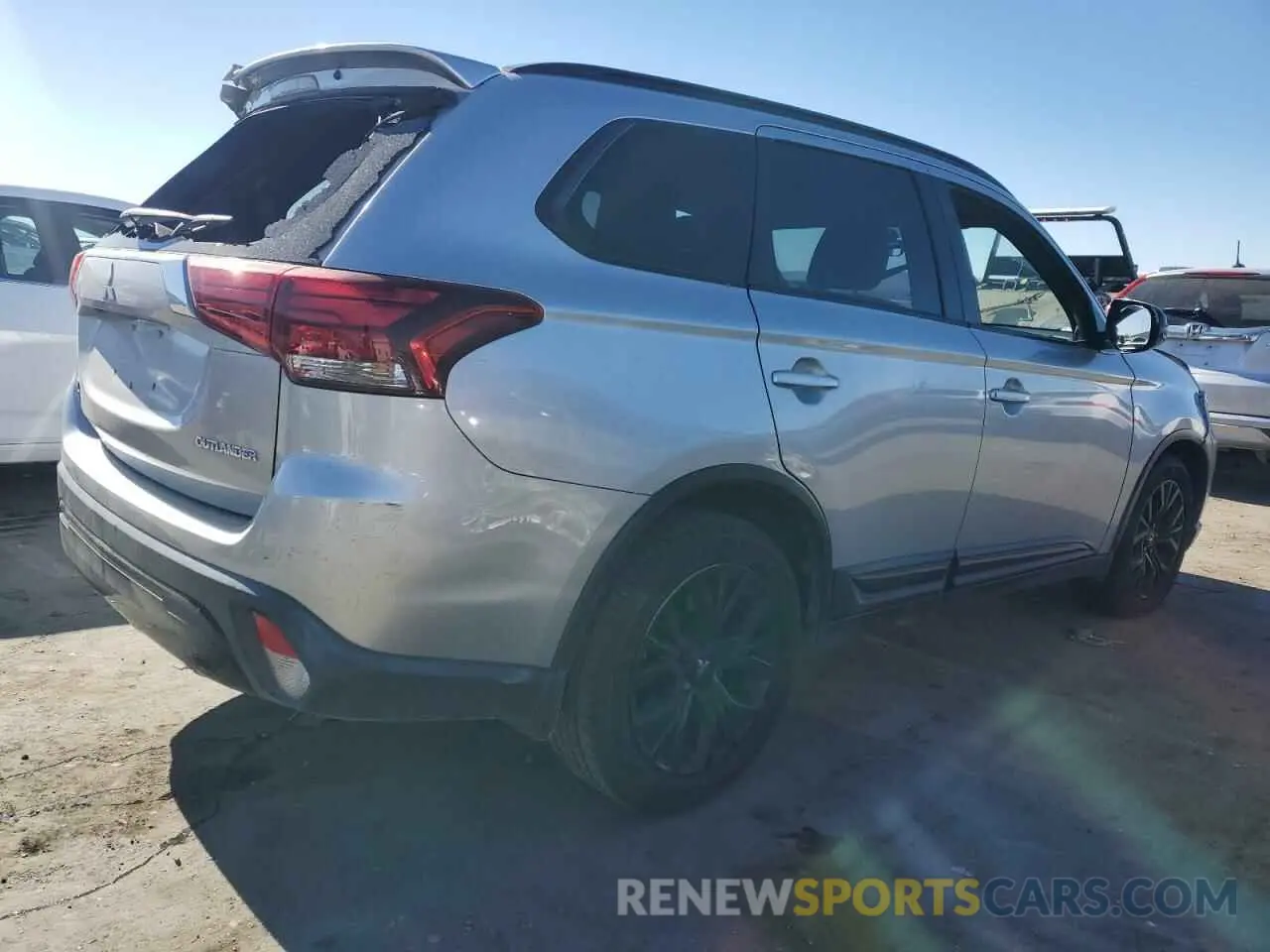 3 Photograph of a damaged car JA4AD3A35KZ025875 MITSUBISHI OUTLANDER 2019