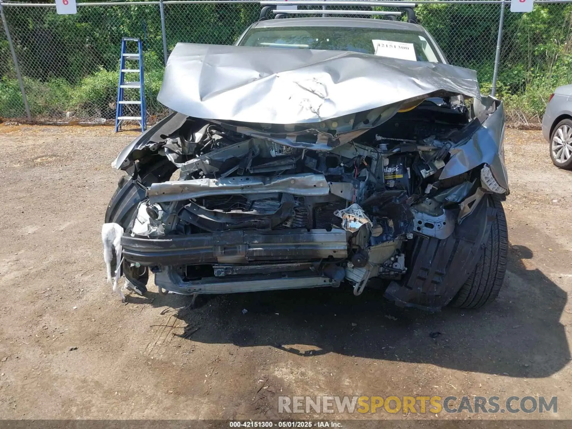 6 Photograph of a damaged car JA4AD3A35KZ051733 MITSUBISHI OUTLANDER 2019