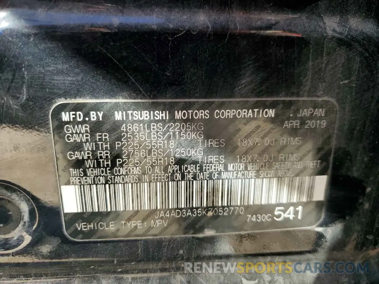 14 Photograph of a damaged car JA4AD3A35KZ052770 MITSUBISHI OUTLANDER 2019
