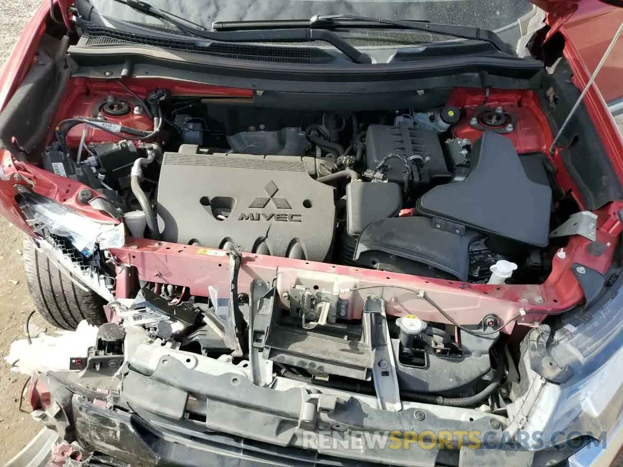 14 Photograph of a damaged car JA4AD3A36KZ013038 MITSUBISHI OUTLANDER 2019