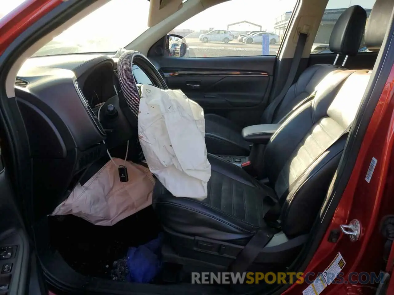 7 Photograph of a damaged car JA4AD3A36KZ042734 MITSUBISHI OUTLANDER 2019
