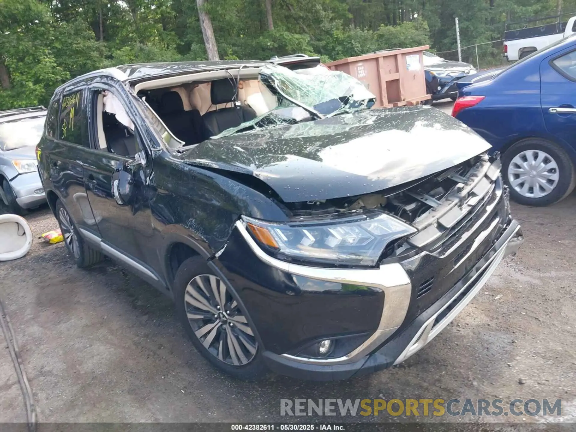 1 Photograph of a damaged car JA4AD3A36KZ049988 MITSUBISHI OUTLANDER 2019