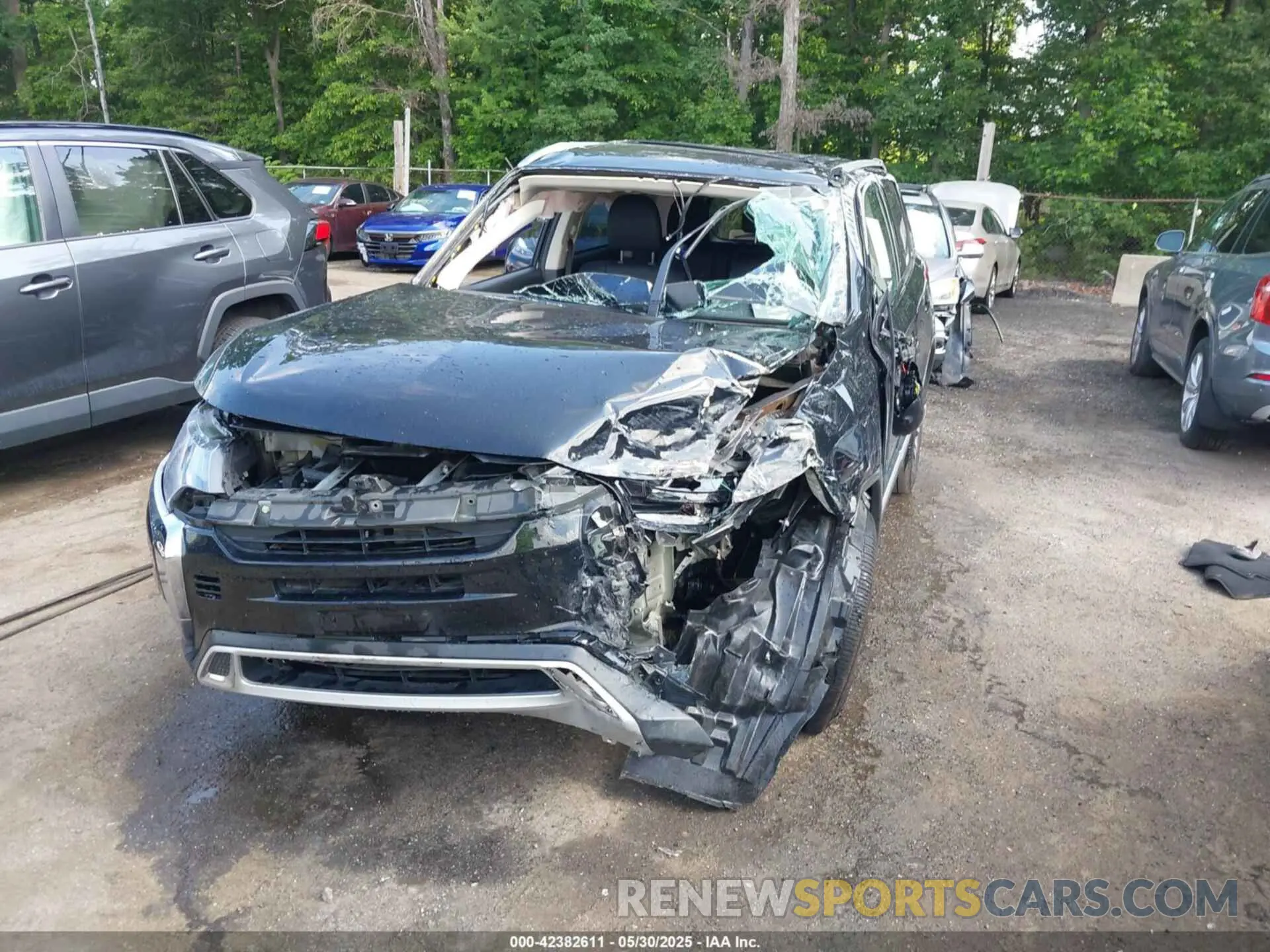 6 Photograph of a damaged car JA4AD3A36KZ049988 MITSUBISHI OUTLANDER 2019