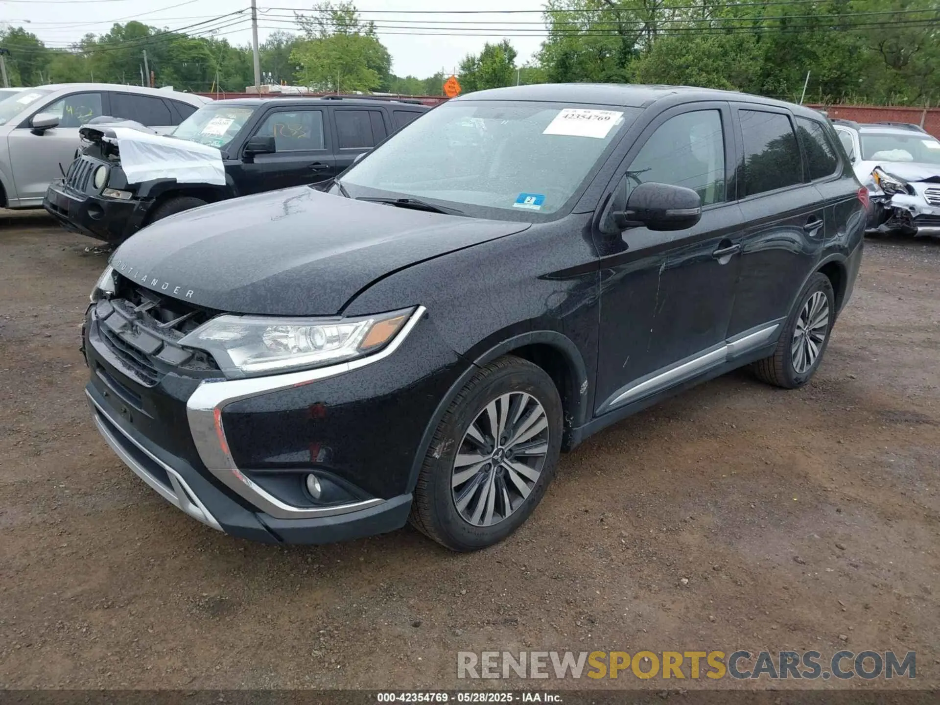2 Photograph of a damaged car JA4AD3A37KZ018331 MITSUBISHI OUTLANDER 2019