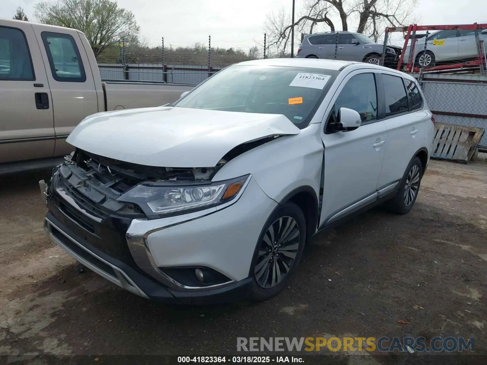 2 Photograph of a damaged car JA4AD3A38KZ014420 MITSUBISHI OUTLANDER 2019