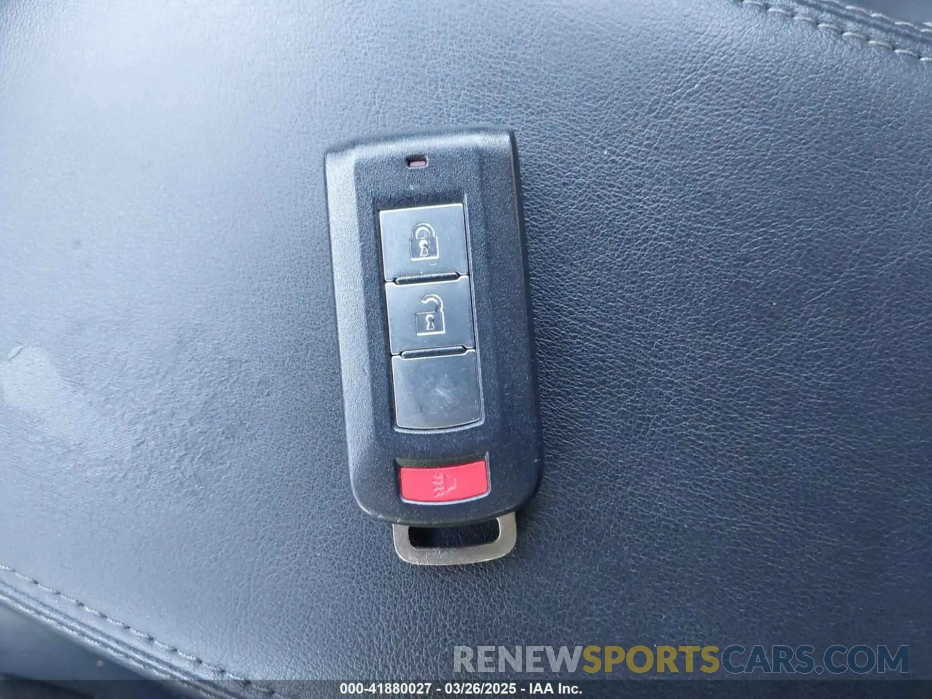 11 Photograph of a damaged car JA4AD3A38KZ018323 MITSUBISHI OUTLANDER 2019