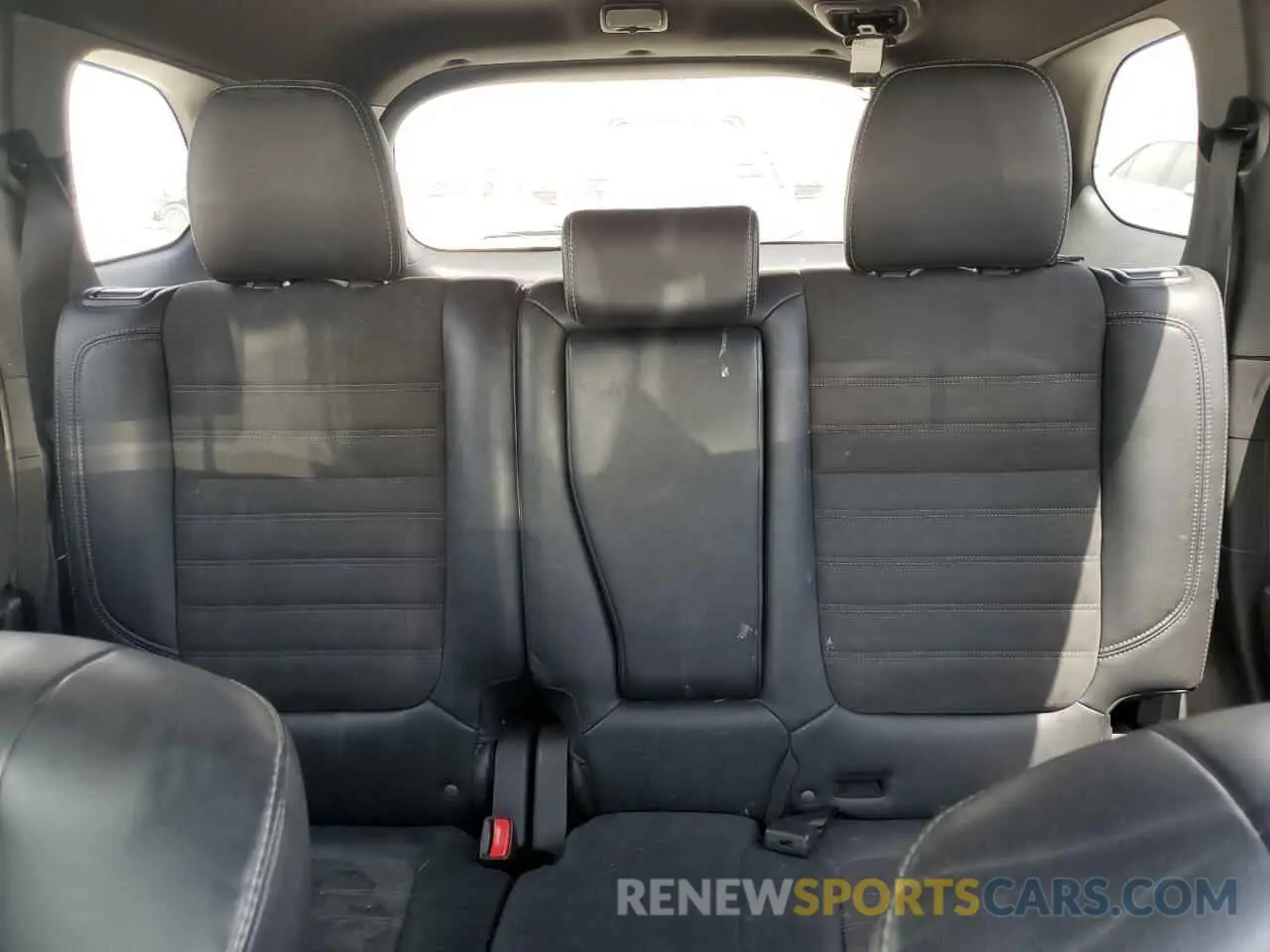 10 Photograph of a damaged car JA4AD3A38KZ026325 MITSUBISHI OUTLANDER 2019