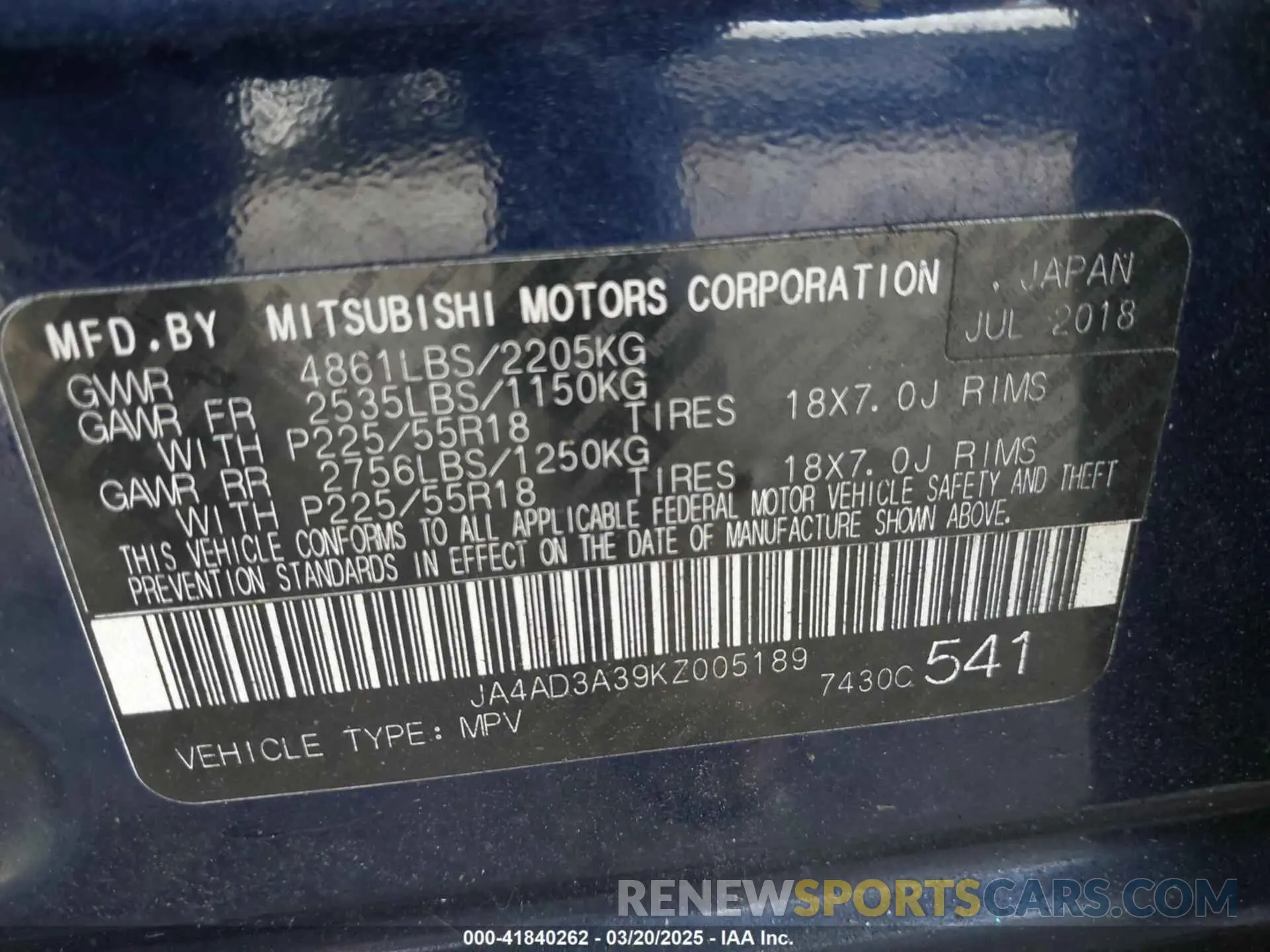 9 Photograph of a damaged car JA4AD3A39KZ005189 MITSUBISHI OUTLANDER 2019