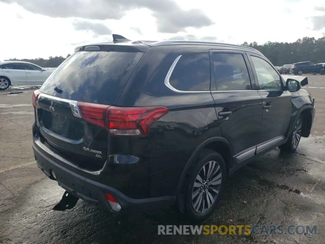 3 Photograph of a damaged car JA4AD3A39KZ027323 MITSUBISHI OUTLANDER 2019