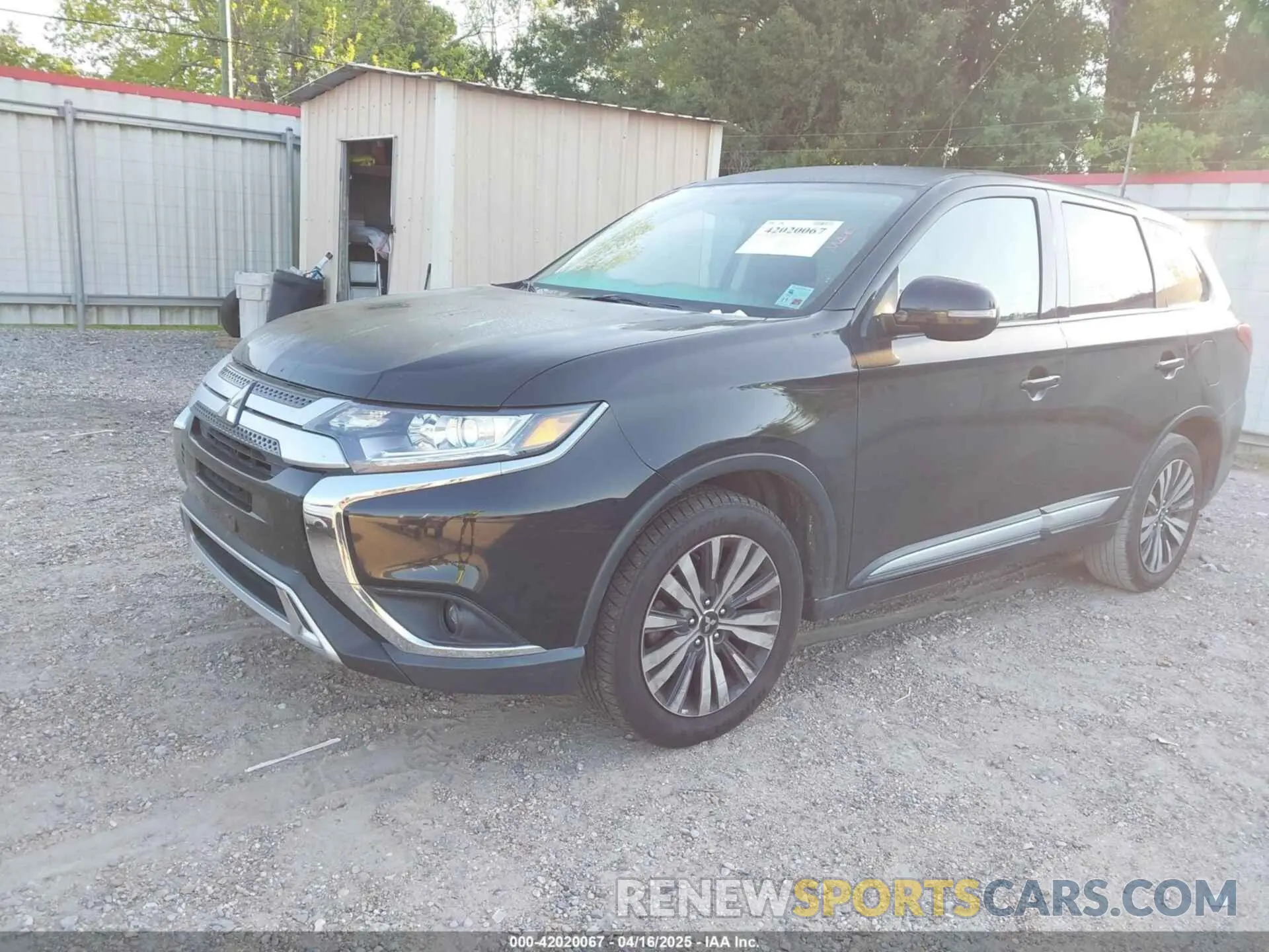 2 Photograph of a damaged car JA4AD3A3XKJ001960 MITSUBISHI OUTLANDER 2019