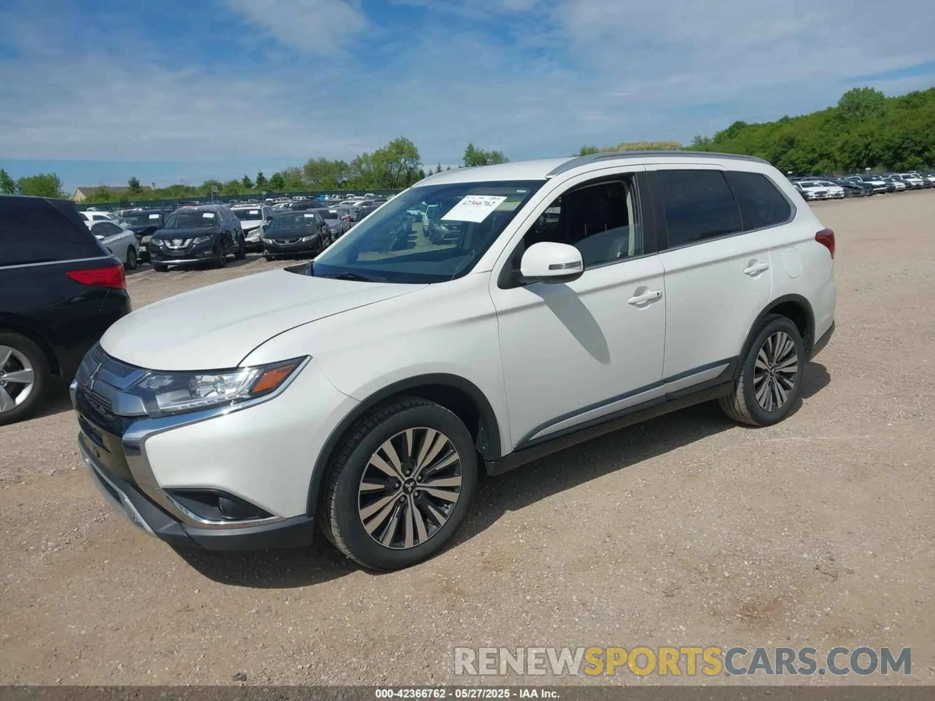 2 Photograph of a damaged car JA4AD3A3XKZ010420 MITSUBISHI OUTLANDER 2019
