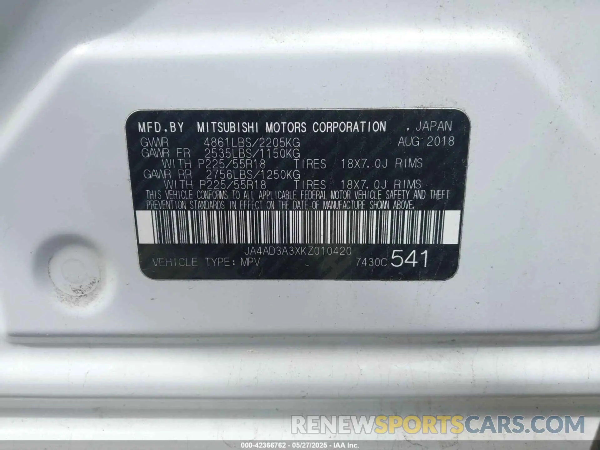 9 Photograph of a damaged car JA4AD3A3XKZ010420 MITSUBISHI OUTLANDER 2019
