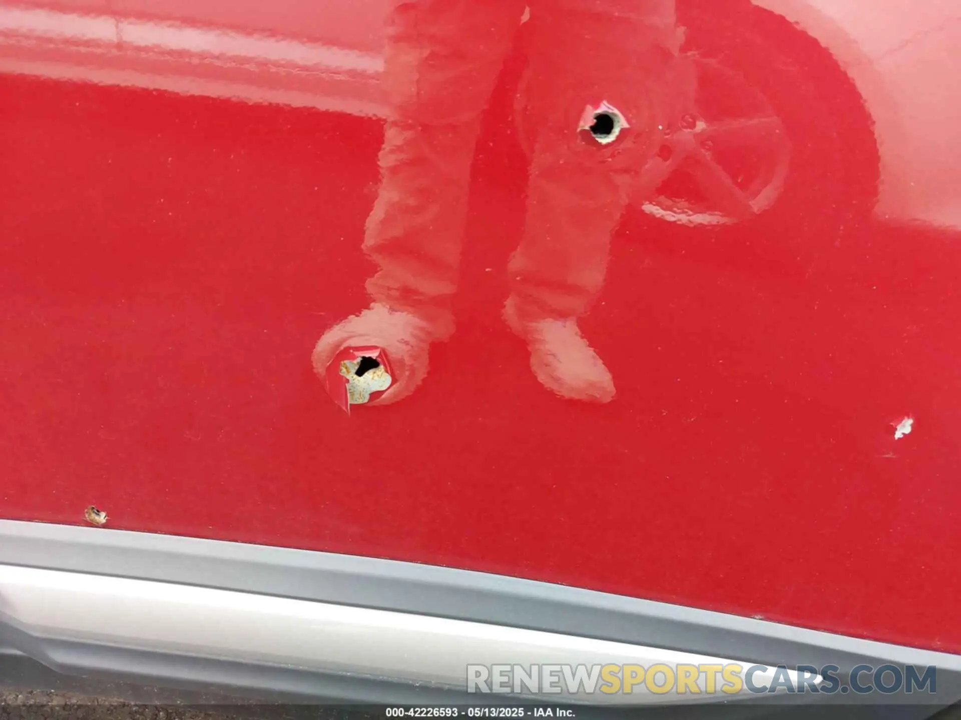 12 Photograph of a damaged car JA4AD3A3XKZ028254 MITSUBISHI OUTLANDER 2019