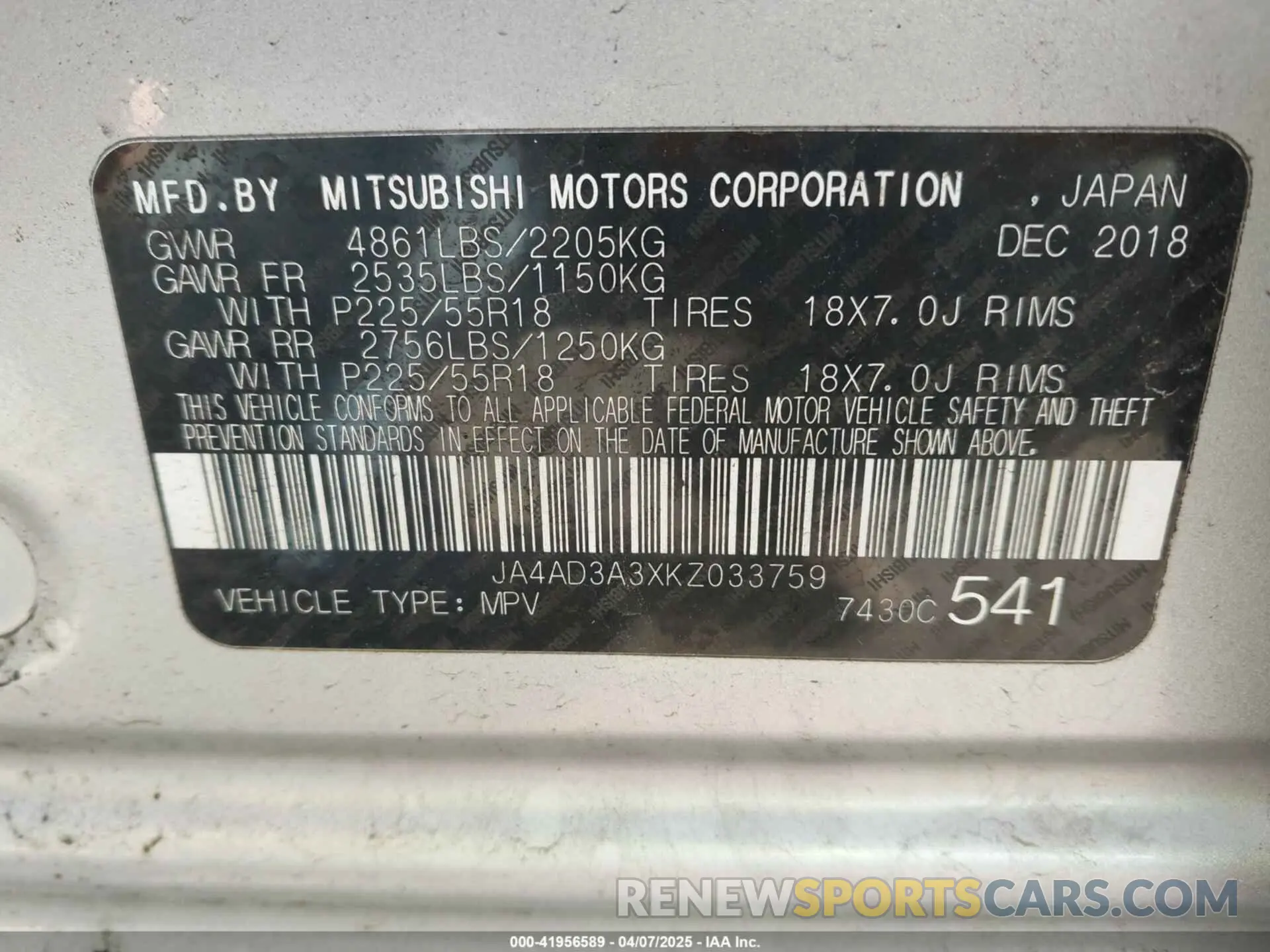 9 Photograph of a damaged car JA4AD3A3XKZ033759 MITSUBISHI OUTLANDER 2019