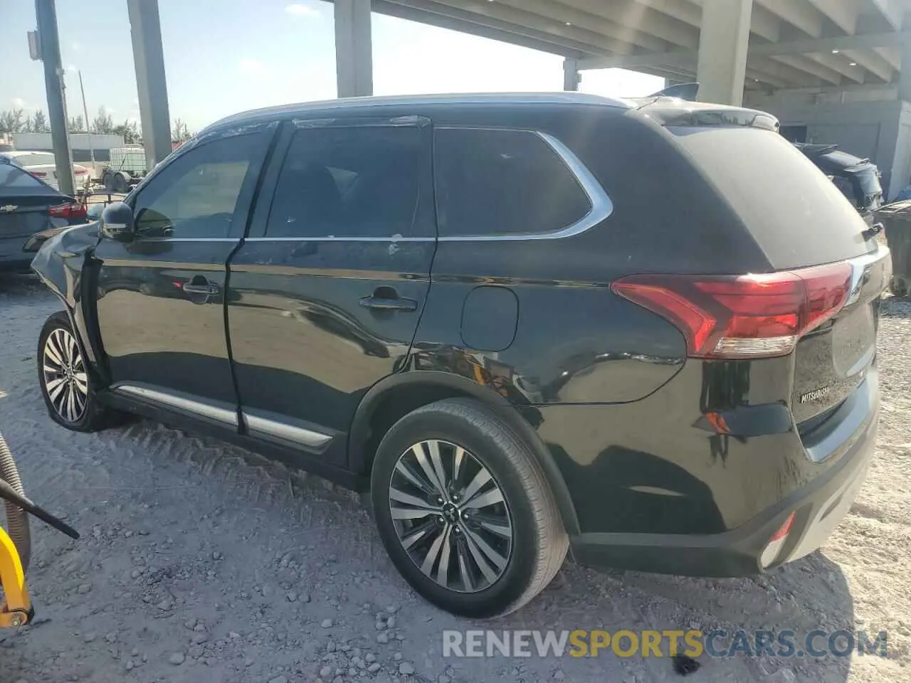 2 Photograph of a damaged car JA4AD3A3XKZ035883 MITSUBISHI OUTLANDER 2019
