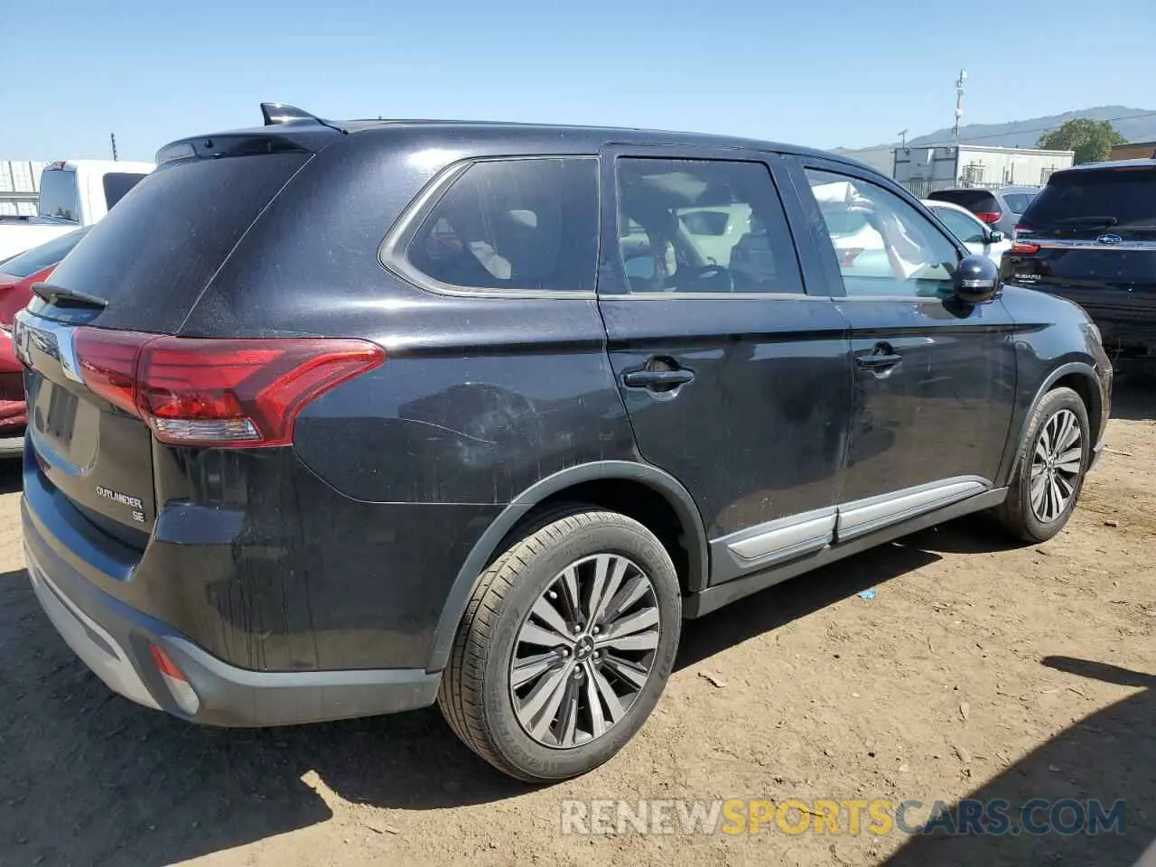 3 Photograph of a damaged car JA4AD3A3XKZ043269 MITSUBISHI OUTLANDER 2019