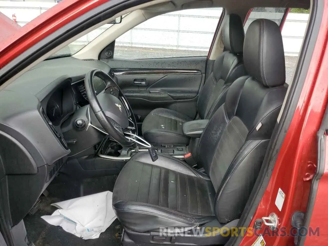 7 Photograph of a damaged car JA4AD3A3XKZ045443 MITSUBISHI OUTLANDER 2019