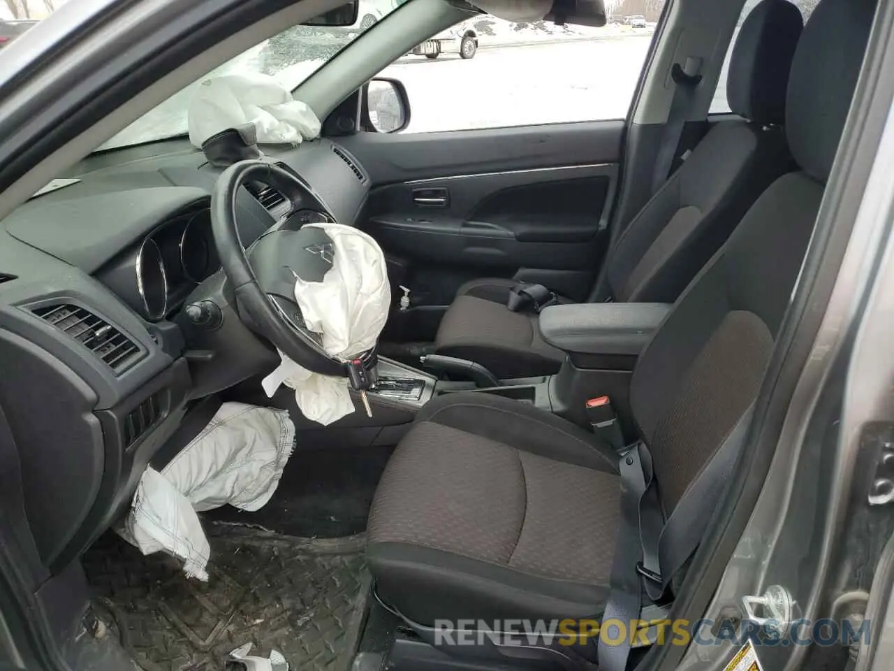 7 Photograph of a damaged car JA4AJ3AU0KU603895 MITSUBISHI OUTLANDER 2019