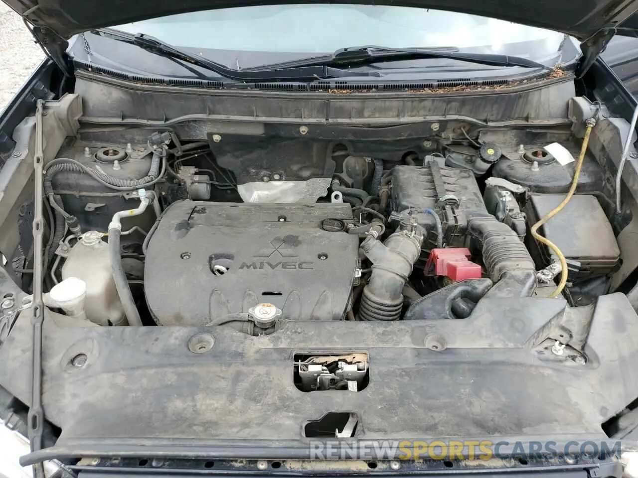12 Photograph of a damaged car JA4AP3AU0KU017552 MITSUBISHI OUTLANDER 2019