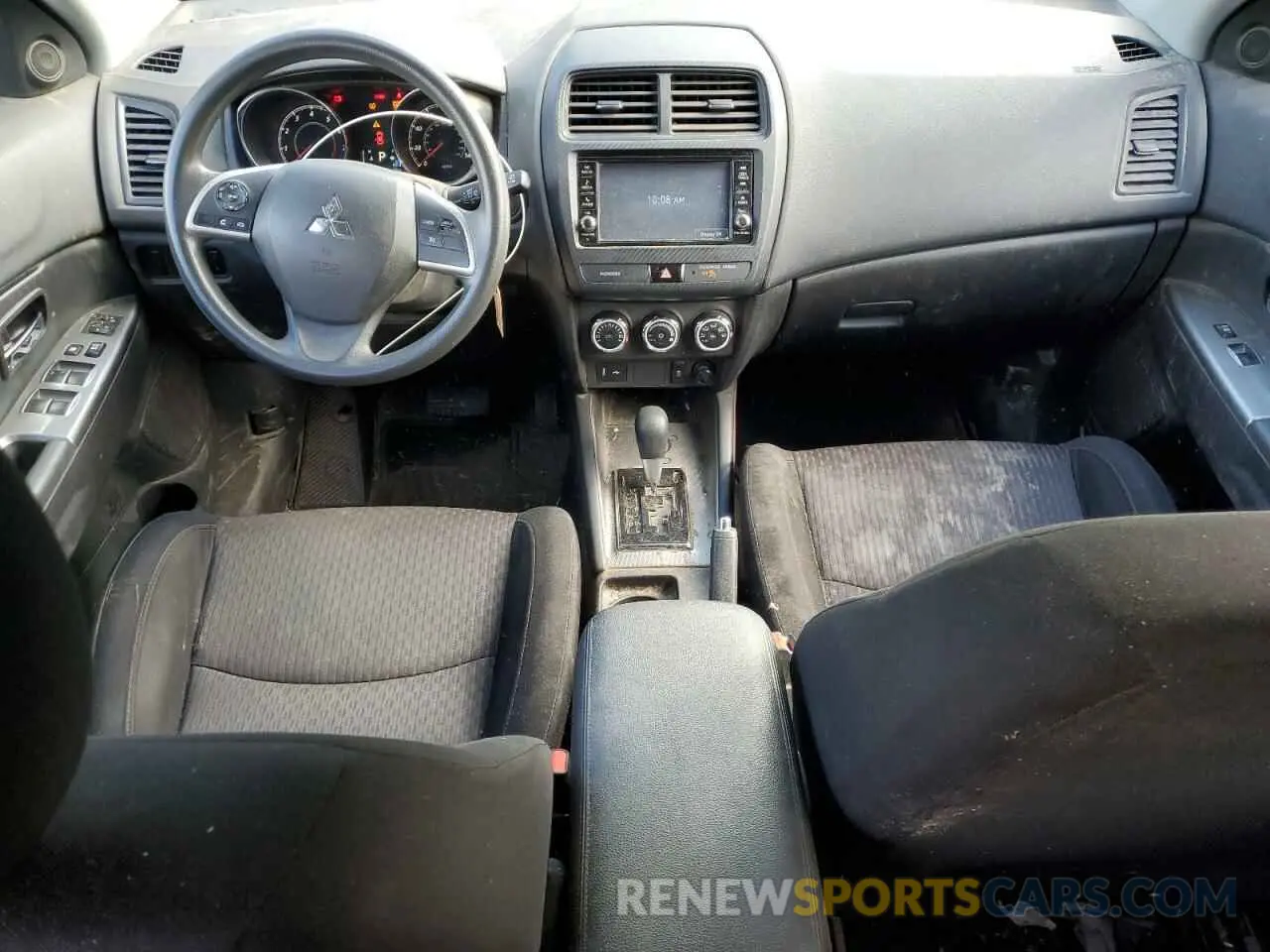 8 Photograph of a damaged car JA4AP3AU0KU033850 MITSUBISHI OUTLANDER 2019
